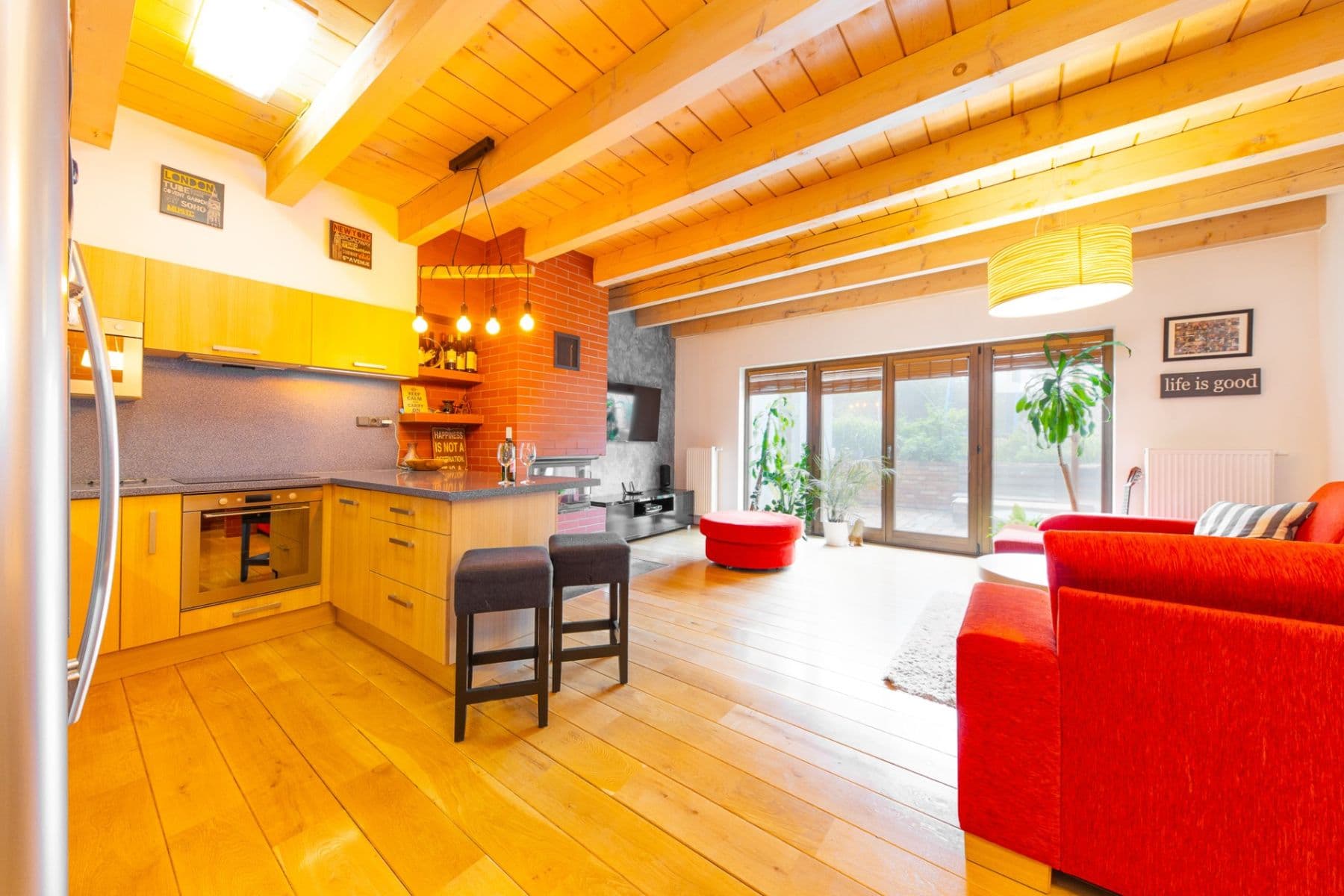 Predaj bytu 3-izbový 84 m², Kosmákova, Šlapanice, Jihomoravský kraj Predaj bytu 3-izbový 84 m², Kosmákova, Šlapanice, Jihomoravský kraj