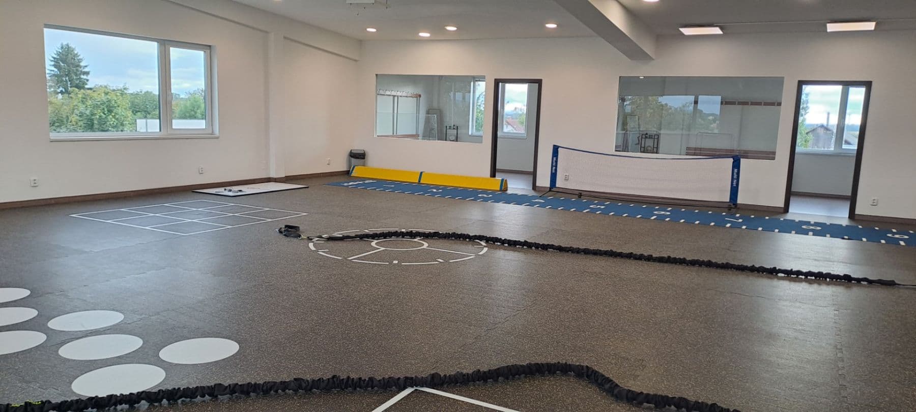 Prenájom nebytového priestoru 120 m², Holohlavy, Královéhradecký kraj Prenájom nebytového priestoru 120 m², Holohlavy, Královéhradecký kraj