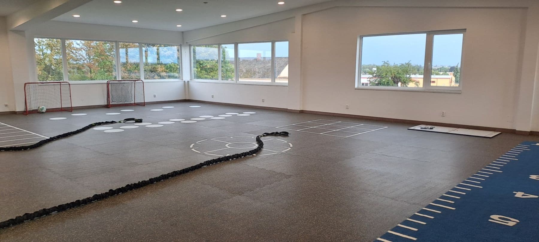 Prenájom nebytového priestoru 120 m², Holohlavy, Královéhradecký kraj Prenájom nebytového priestoru 120 m², Holohlavy, Královéhradecký kraj