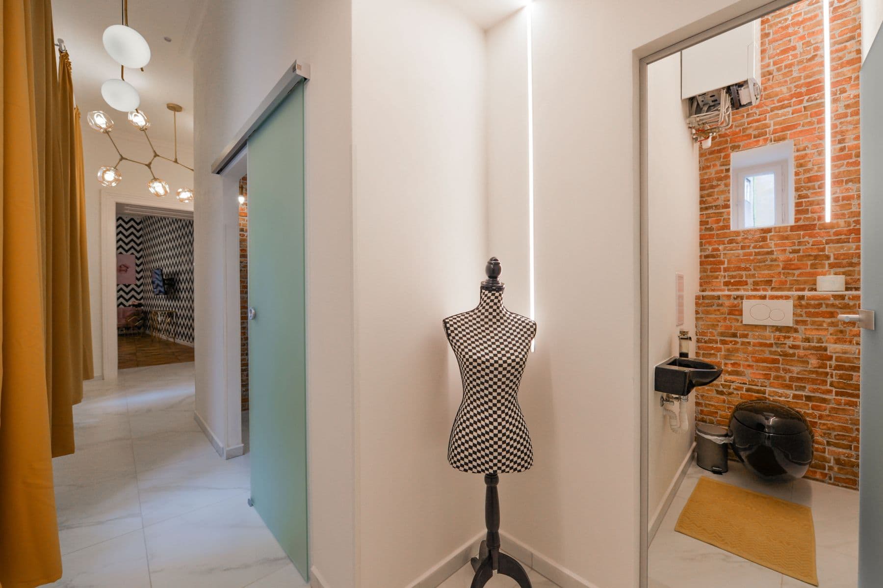 Prenájom bytu 65 m², U Půjčovny, Praha, Praha Prenájom bytu 65 m², U Půjčovny, Praha, Praha