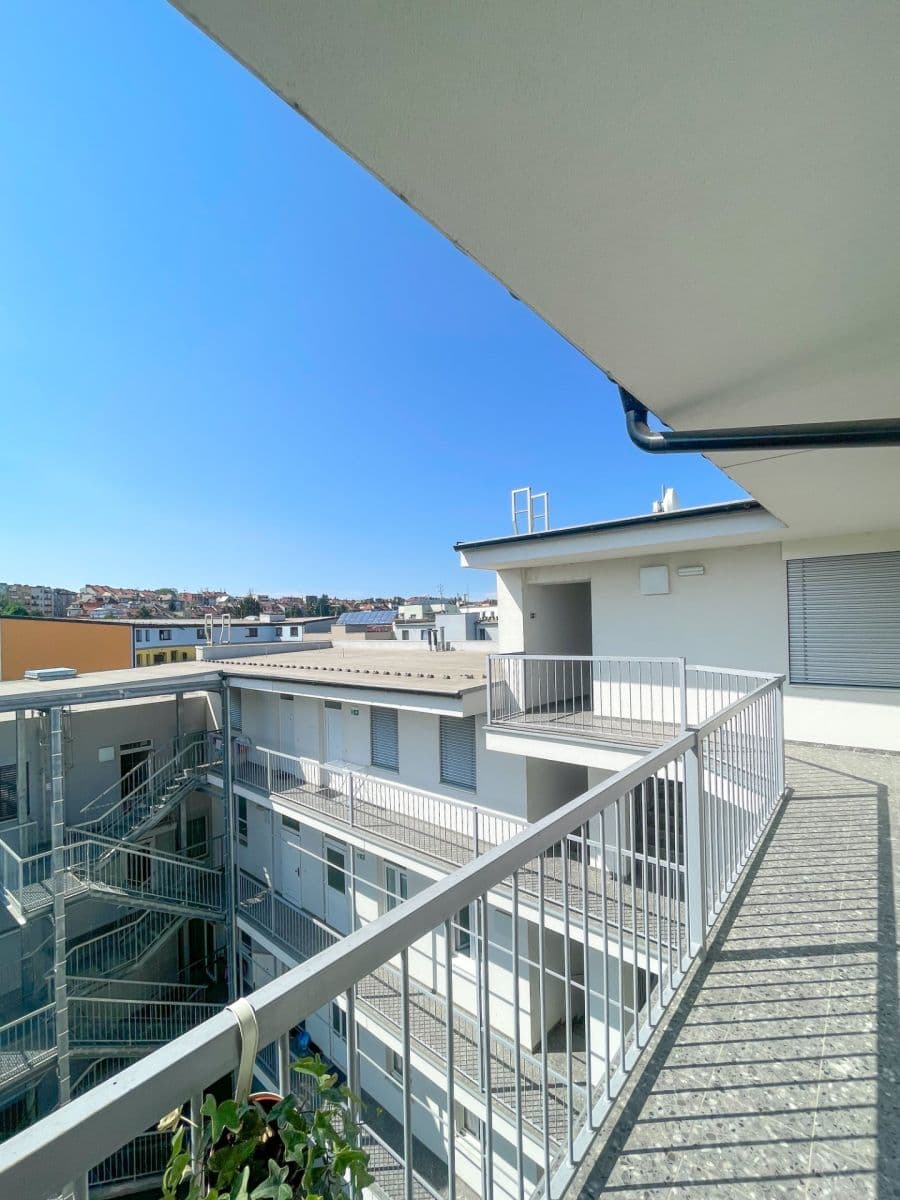 Prenájom bytu 1-izbový 26 m², Husovická, Brno, Jihomoravský kraj Prenájom bytu 1-izbový 26 m², Husovická, Brno, Jihomoravský kraj