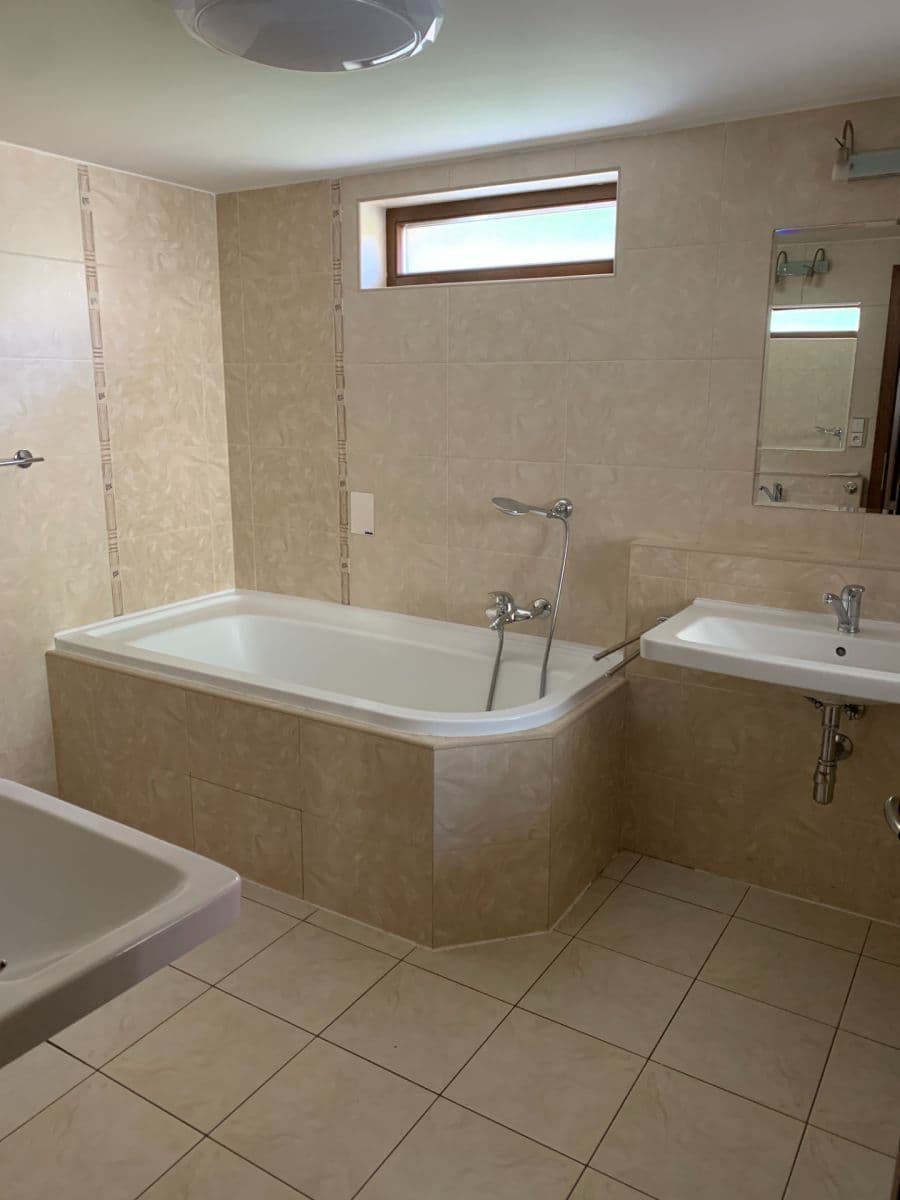 Prenájom domu 116 m², pozemek 135 m², Pobřežní, Kutná Hora, Středočeský kraj Prenájom domu 116 m², pozemek 135 m², Pobřežní, Kutná Hora, Středočeský kraj