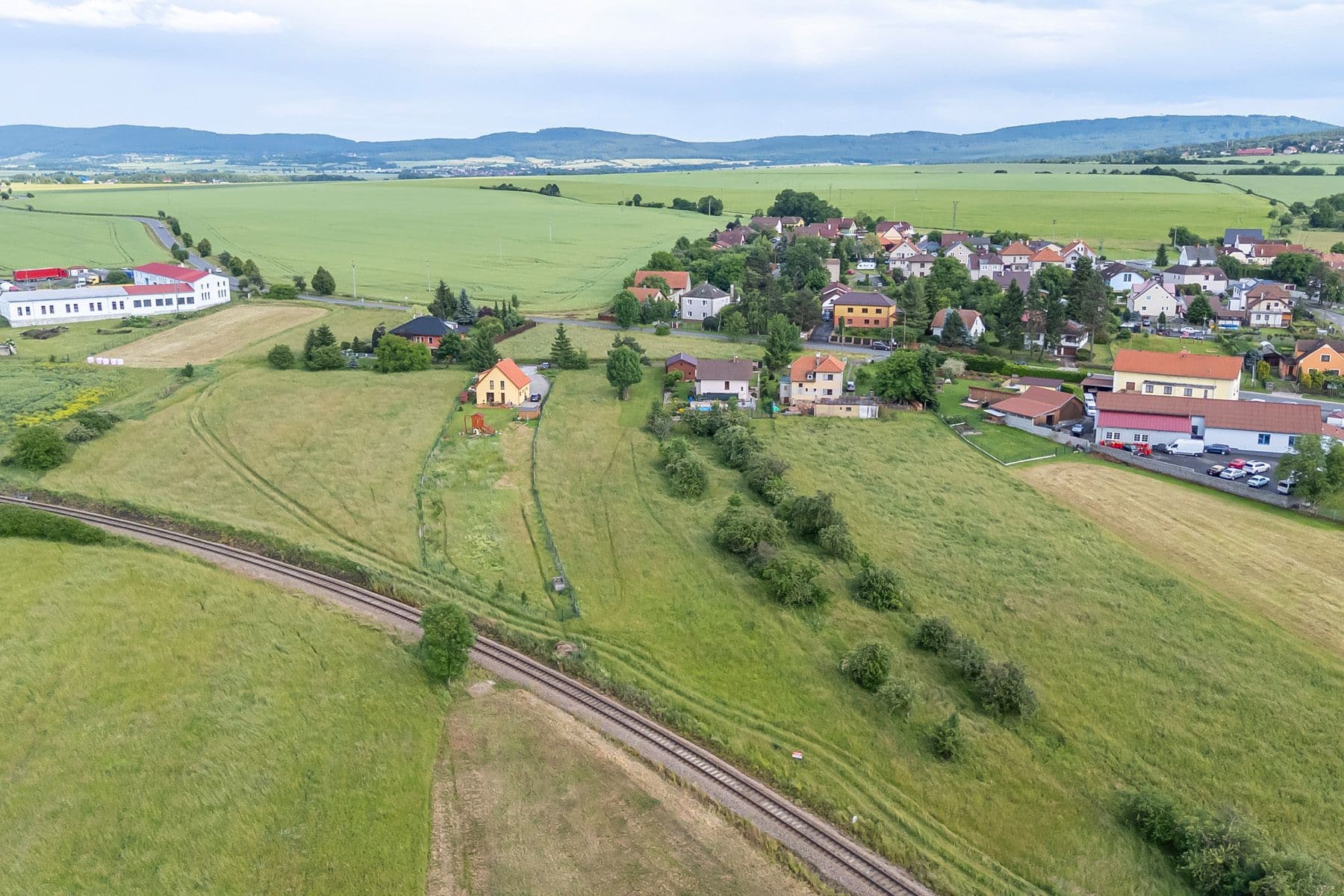 Predaj pozemku 2.625 m², Lochovice, Středočeský kraj Predaj pozemku 2.625 m², Lochovice, Středočeský kraj