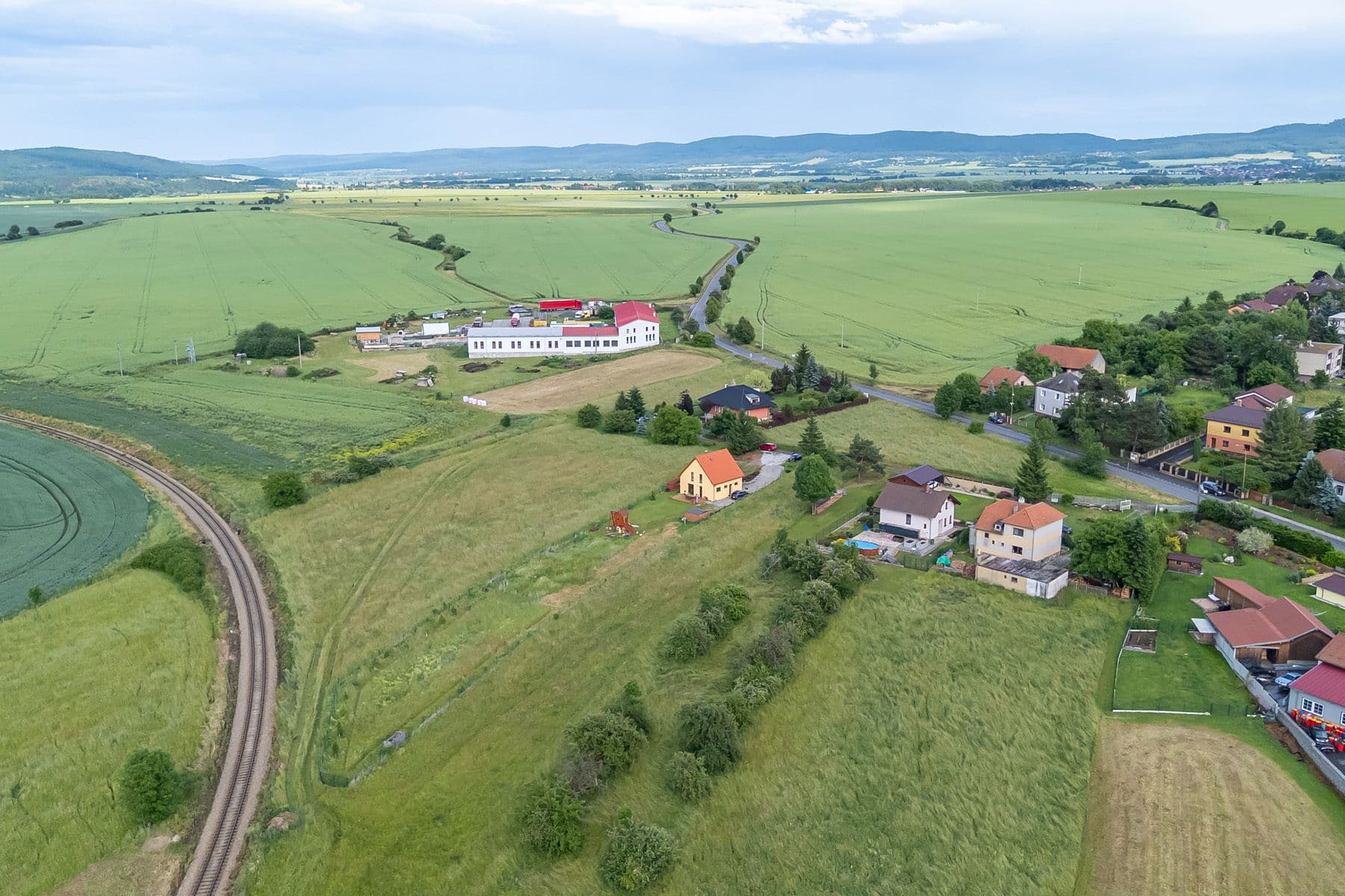 Predaj pozemku 2.625 m², Lochovice, Středočeský kraj Predaj pozemku 2.625 m², Lochovice, Středočeský kraj