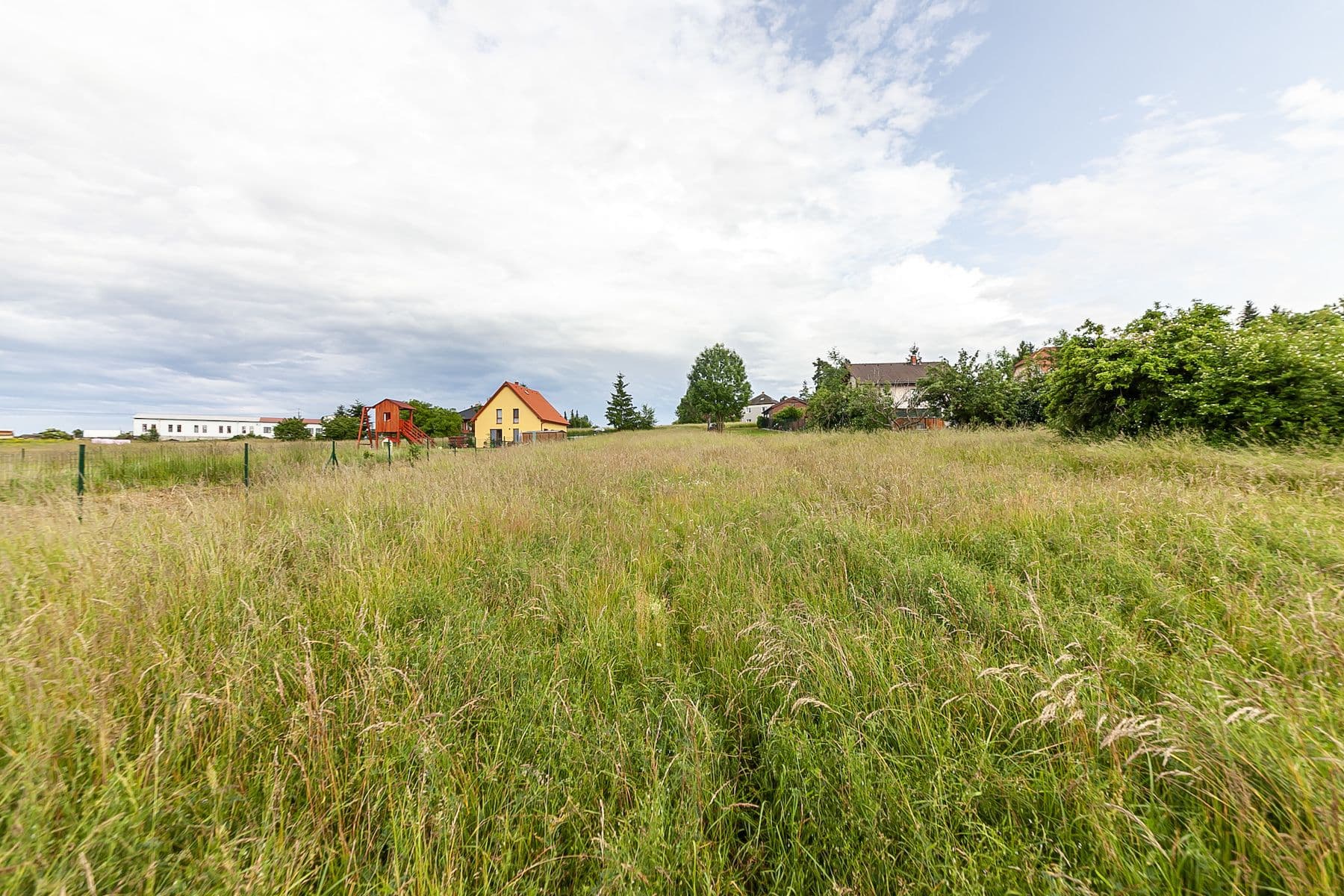 Predaj pozemku 2.625 m², Lochovice, Středočeský kraj Predaj pozemku 2.625 m², Lochovice, Středočeský kraj