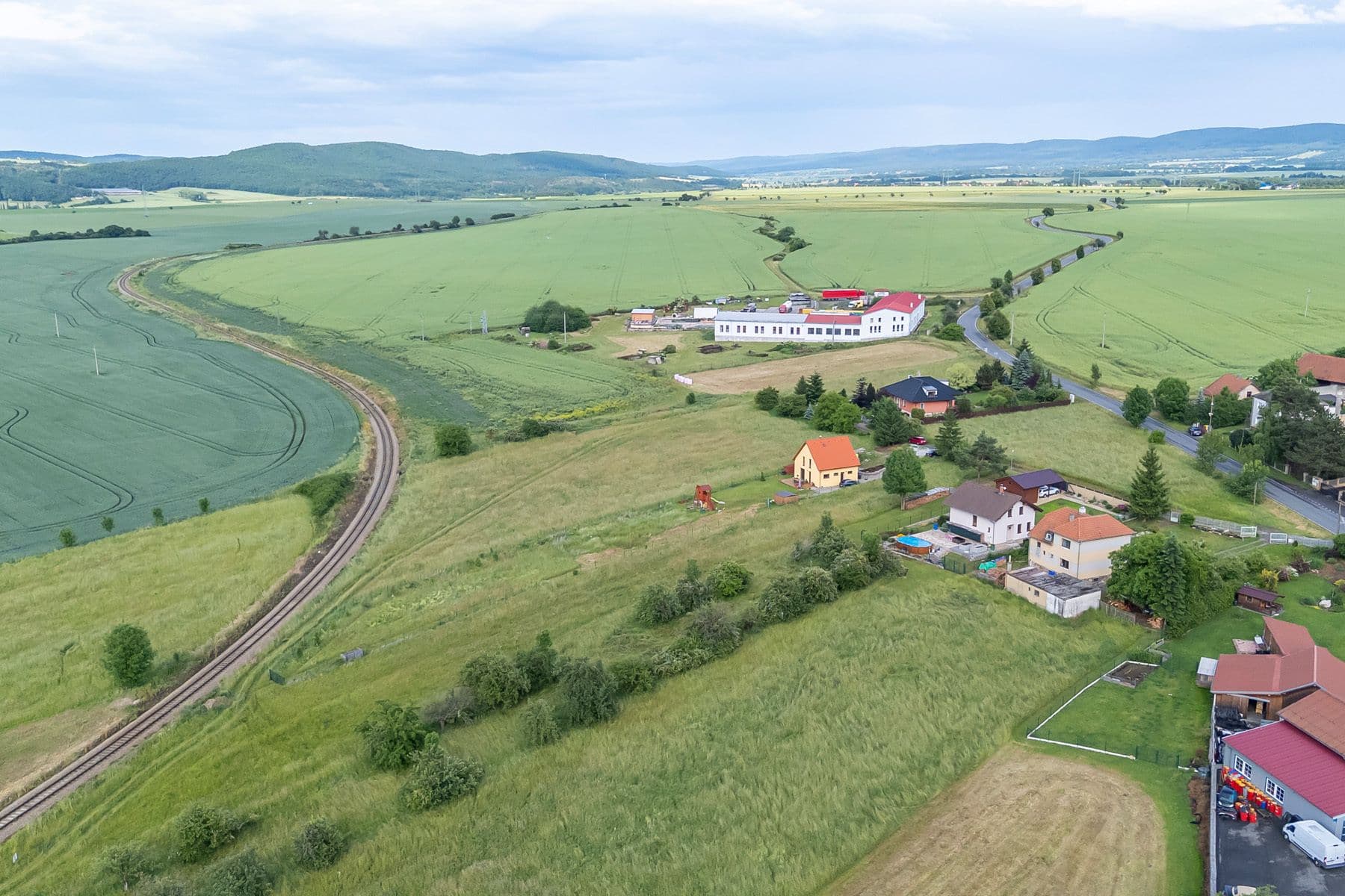 Predaj pozemku 2.625 m², Lochovice, Středočeský kraj Predaj pozemku 2.625 m², Lochovice, Středočeský kraj