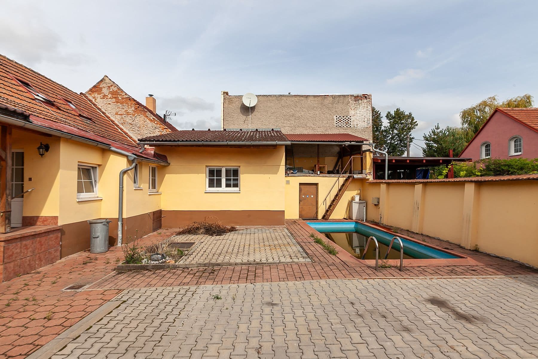 Predaj domu 200 m², pozemek 298 m², Kladenská, Pletený Újezd, Středočeský kraj Predaj domu 200 m², pozemek 298 m², Kladenská, Pletený Újezd, Středočeský kraj