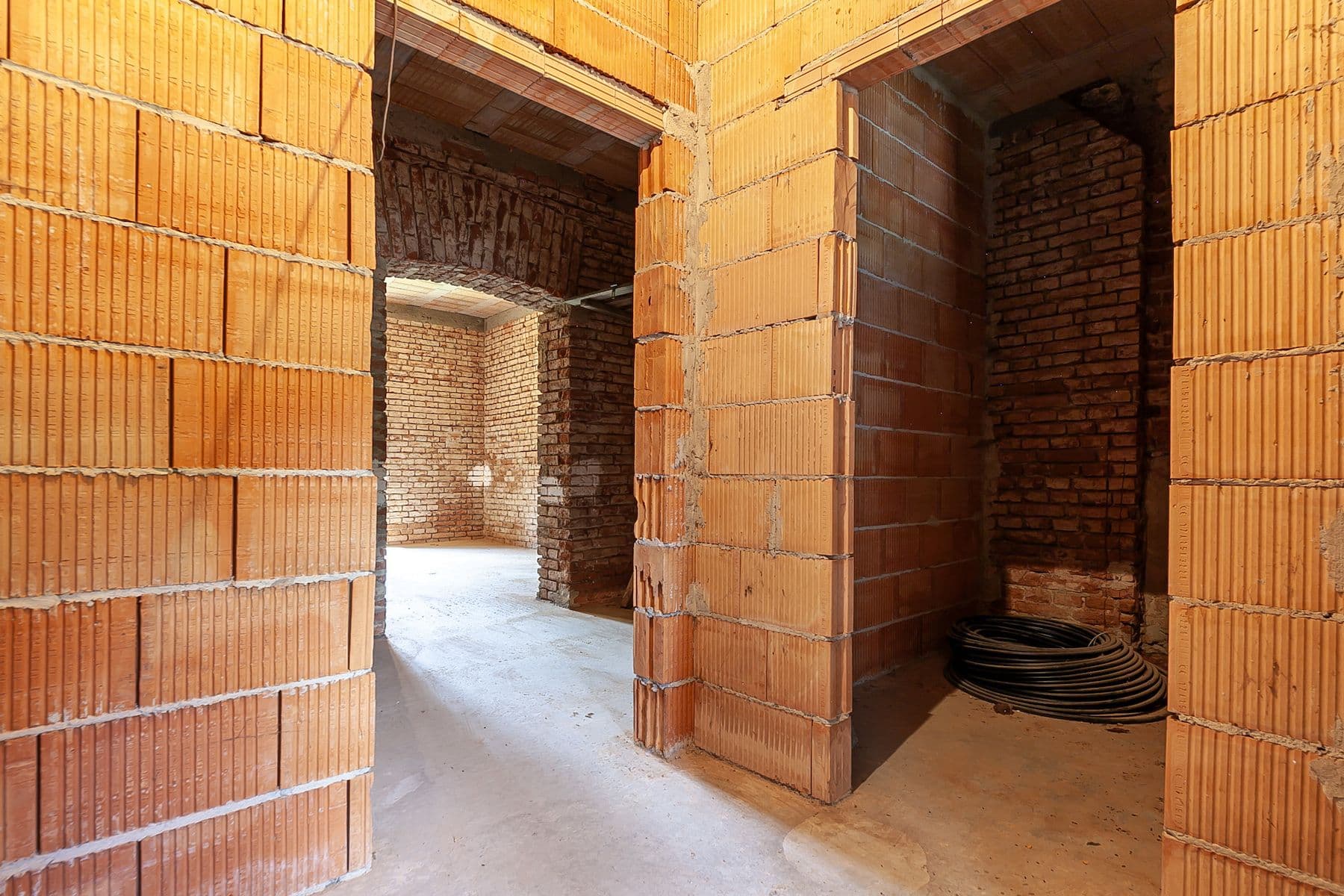 Predaj domu 1.009 m², pozemek 3.687 m², K Borovíčku, Praha, Praha Predaj domu 1.009 m², pozemek 3.687 m², K Borovíčku, Praha, Praha