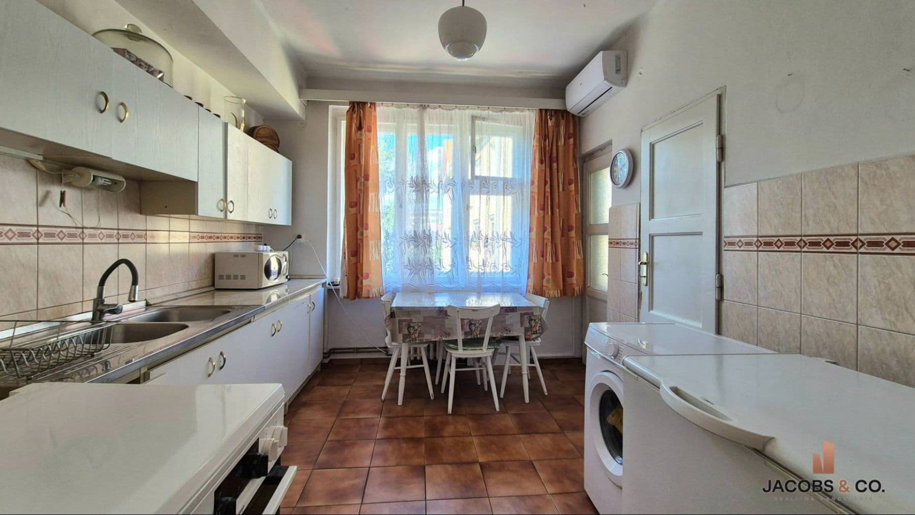 Predaj bytu 4-izbový 99 m², Milosrdenstva, Košice - mestská časť Juh, Košický kraj Predaj bytu 4-izbový 99 m², Milosrdenstva, Košice - mestská časť Juh, Košický kraj