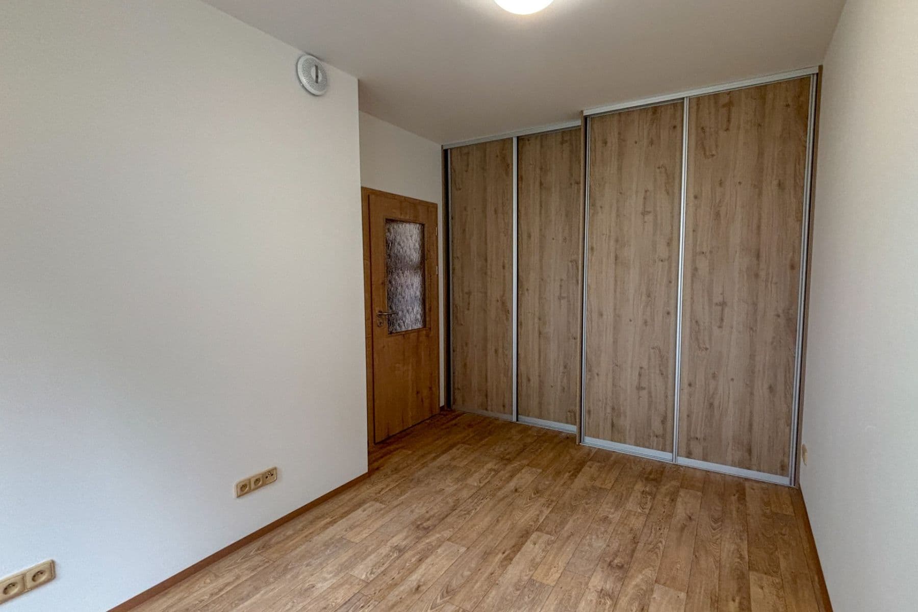 Prenájom bytu 2-izbový 42 m², Na Pěšinách, Praha, Praha Prenájom bytu 2-izbový 42 m², Na Pěšinách, Praha, Praha