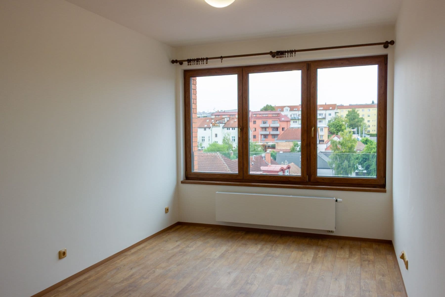 Prenájom bytu 2-izbový 42 m², Na Pěšinách, Praha, Praha Prenájom bytu 2-izbový 42 m², Na Pěšinách, Praha, Praha