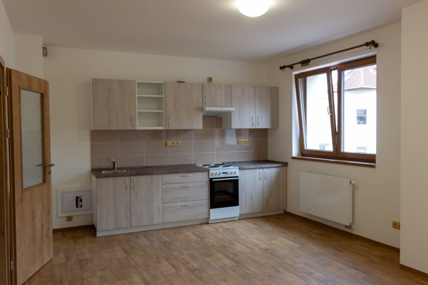 Prenájom bytu 2-izbový 42 m², Na Pěšinách, Praha, Praha Prenájom bytu 2-izbový 42 m², Na Pěšinách, Praha, Praha