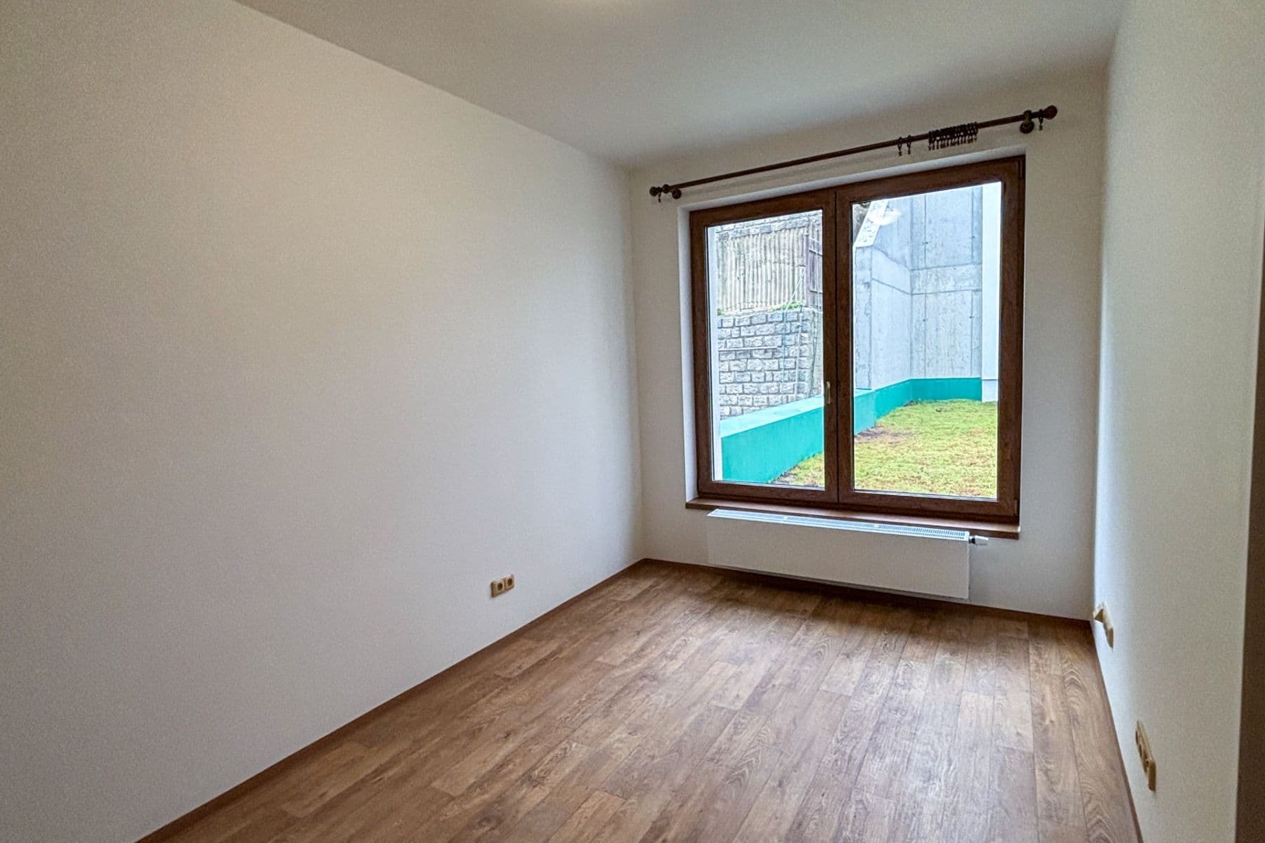 Prenájom bytu 2-izbový 42 m², Na Pěšinách, Praha, Praha Prenájom bytu 2-izbový 42 m², Na Pěšinách, Praha, Praha