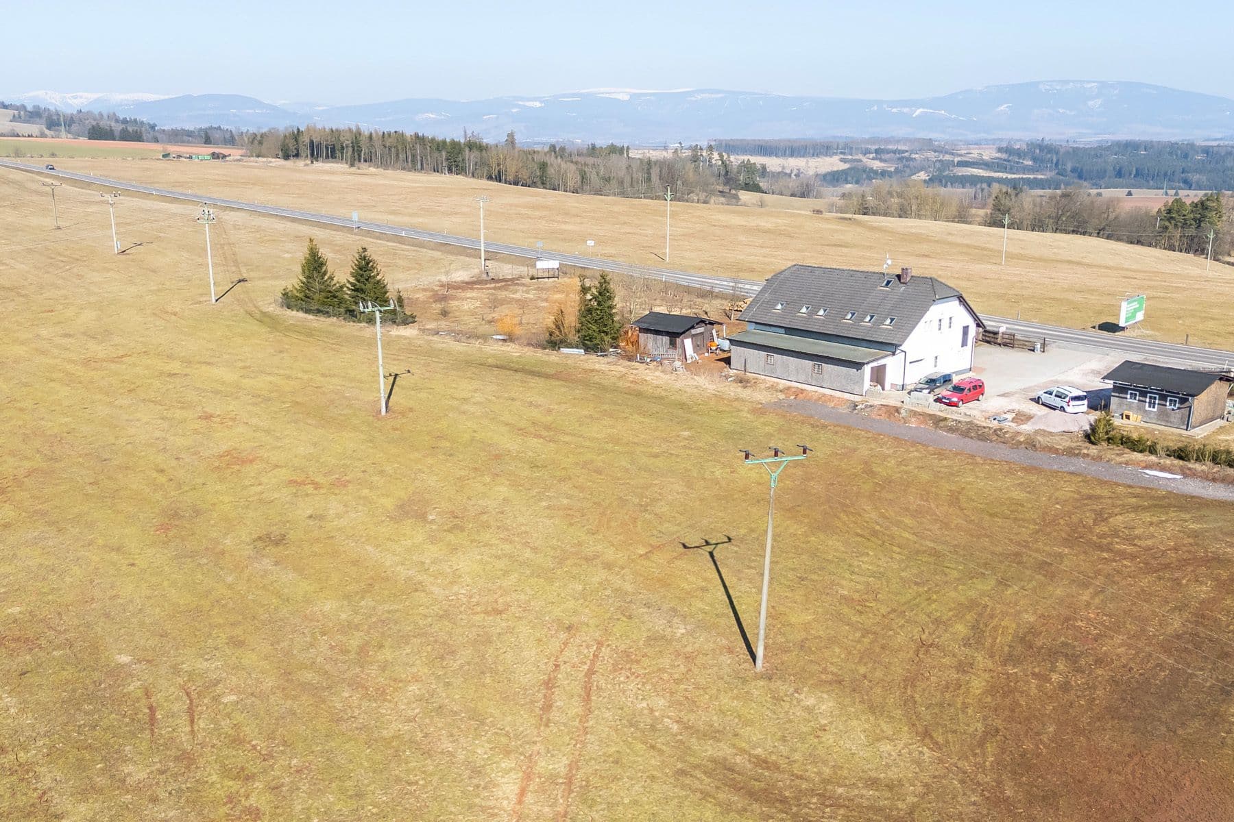 Predaj pozemku 1.571 m², Horka u Staré Paky, Liberecký kraj Predaj pozemku 1.571 m², Horka u Staré Paky, Liberecký kraj