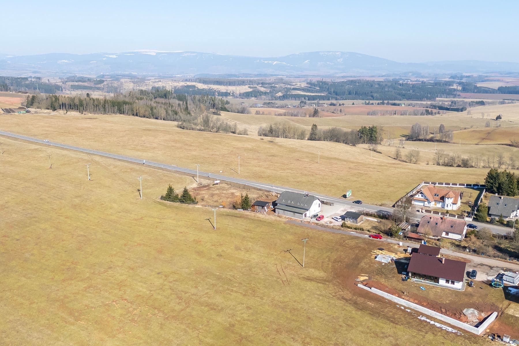 Predaj pozemku 1.571 m², Horka u Staré Paky, Liberecký kraj Predaj pozemku 1.571 m², Horka u Staré Paky, Liberecký kraj