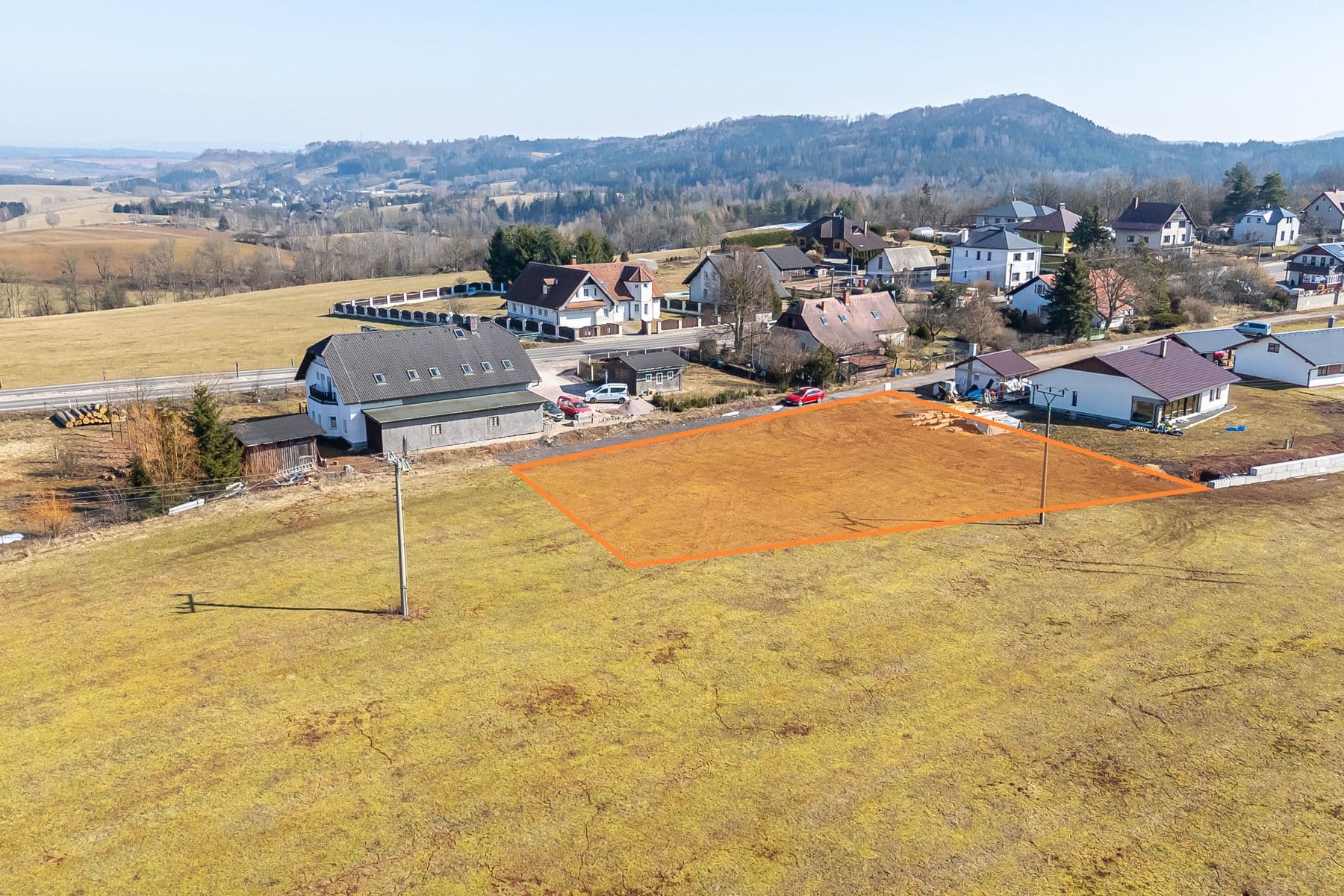 Predaj pozemku 1.571 m², Horka u Staré Paky, Liberecký kraj Predaj pozemku 1.571 m², Horka u Staré Paky, Liberecký kraj
