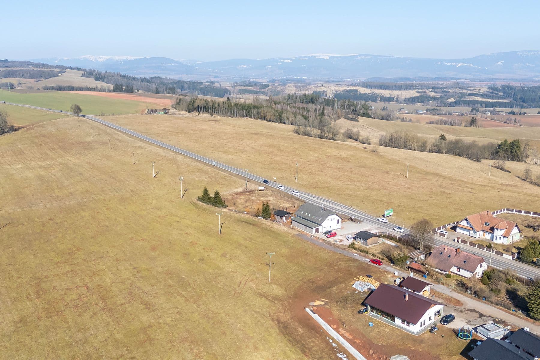 Predaj pozemku 1.571 m², Horka u Staré Paky, Liberecký kraj Predaj pozemku 1.571 m², Horka u Staré Paky, Liberecký kraj