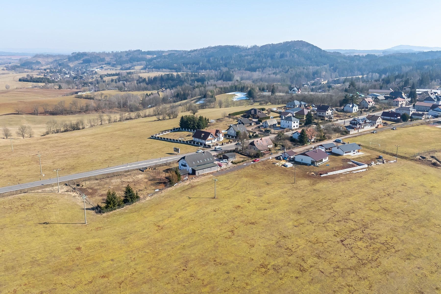 Predaj pozemku 1.571 m², Horka u Staré Paky, Liberecký kraj Predaj pozemku 1.571 m², Horka u Staré Paky, Liberecký kraj
