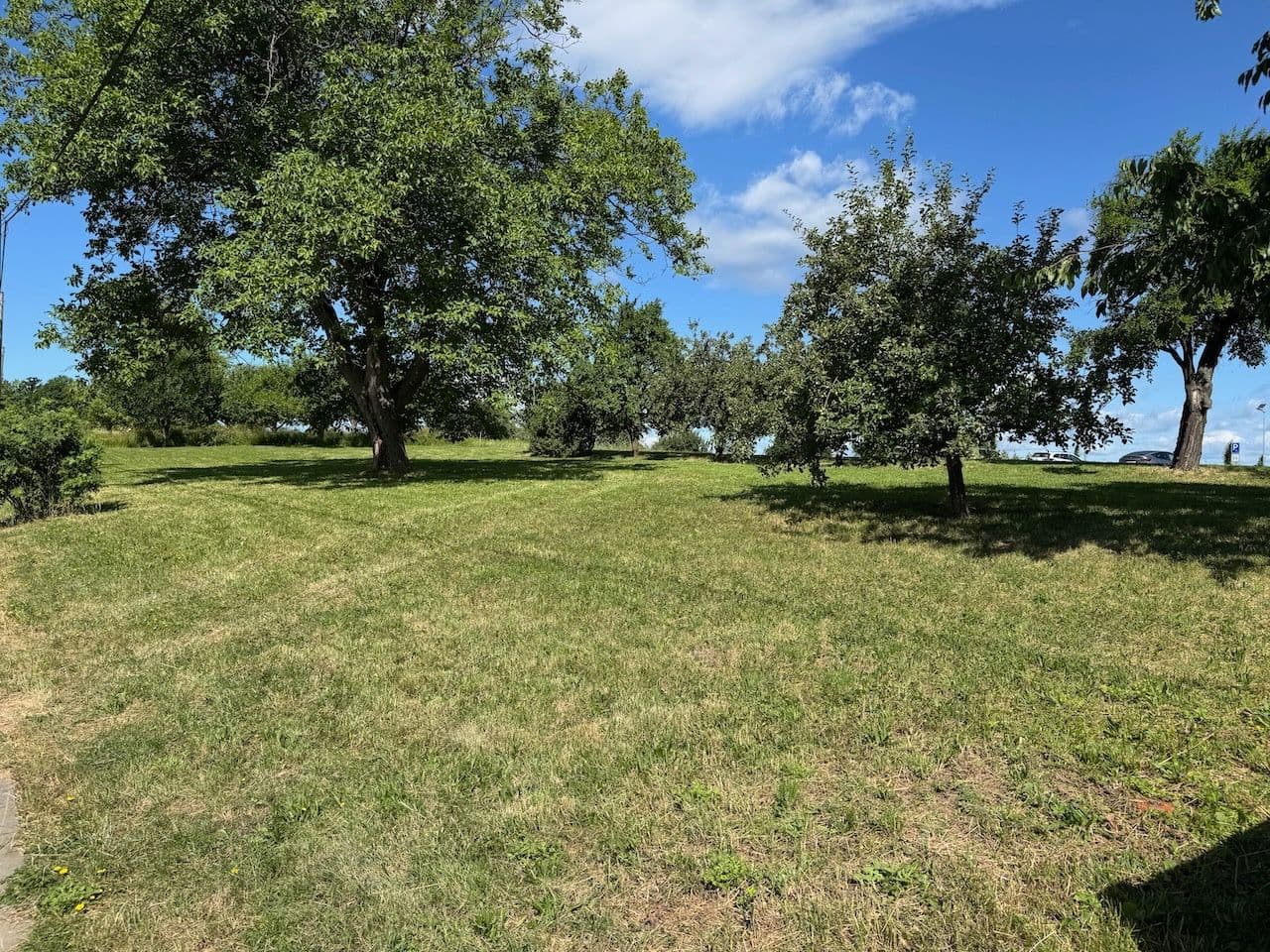 Predaj pozemku 962 m², Záhumenní, Slavkov, Moravskoslezský kraj Predaj pozemku 962 m², Záhumenní, Slavkov, Moravskoslezský kraj