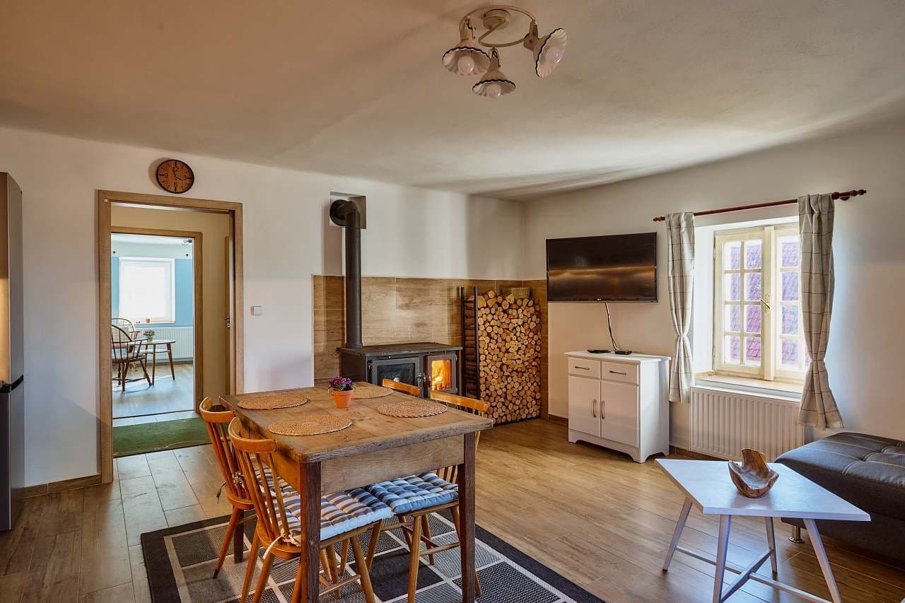 Prenájom rekreačného objektu, Lipovice, Jihočeský kraj Prenájom rekreačného objektu, Lipovice, Jihočeský kraj