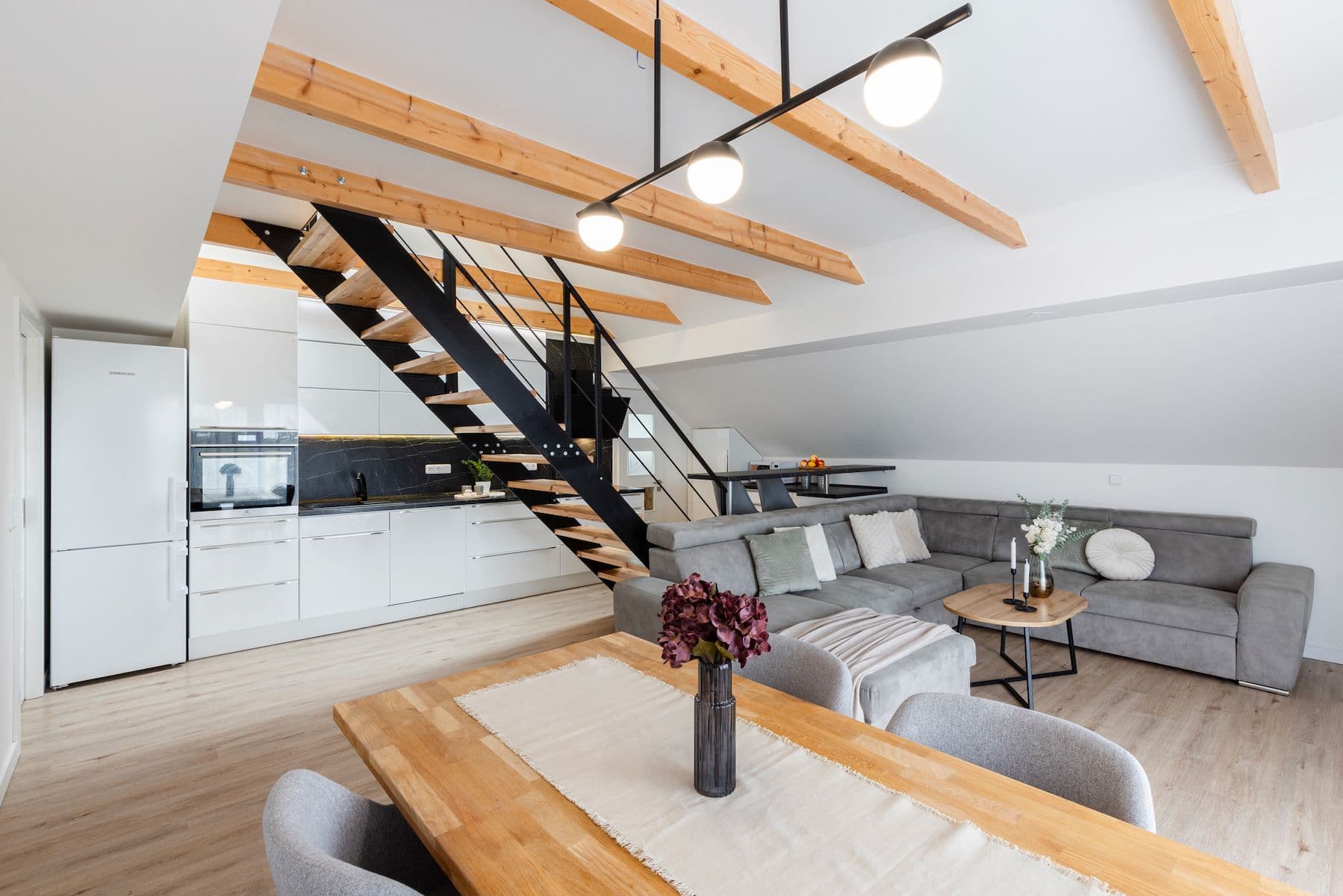 Predaj bytu 3-izbový 104 m², Krátká, Tursko, Středočeský kraj Predaj bytu 3-izbový 104 m², Krátká, Tursko, Středočeský kraj