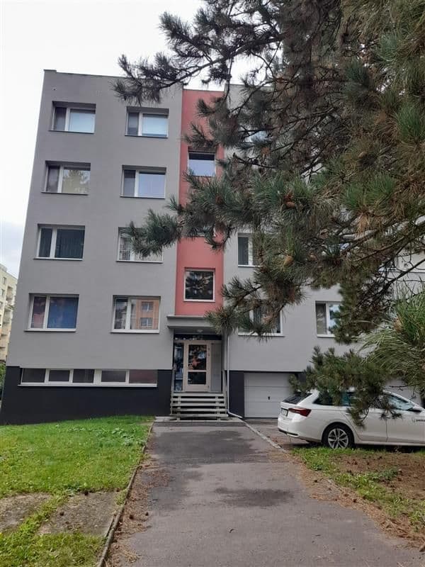 Predaj bytu 3-izbový 71 m², Luďka Matury, Pardubice, Pardubický kraj Predaj bytu 3-izbový 71 m², Luďka Matury, Pardubice, Pardubický kraj