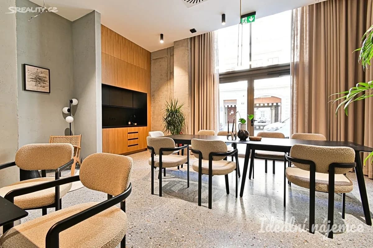 Prenájom bytu 1-izbový 37 m², Bratislavská, Brno, Jihomoravský kraj Prenájom bytu 1-izbový 37 m², Bratislavská, Brno, Jihomoravský kraj