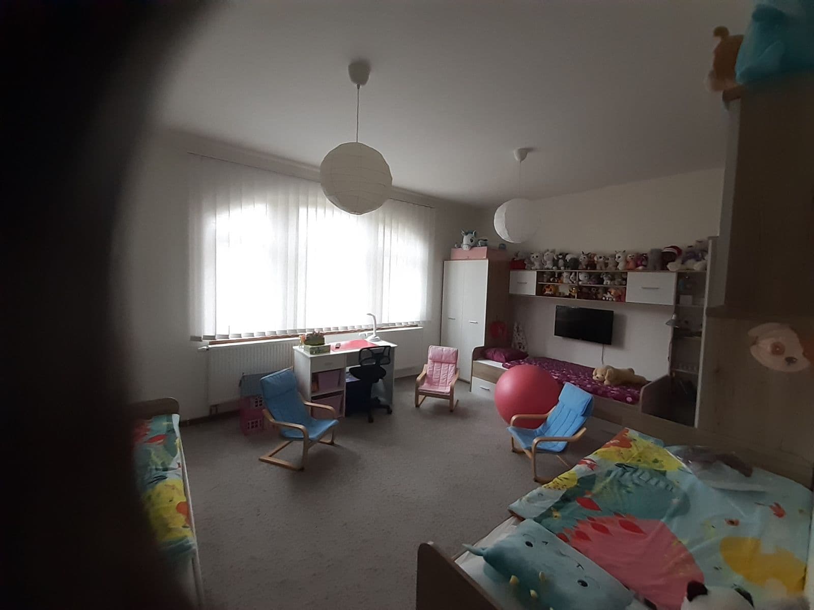 Prenájom bytu 2-izbový 89 m², Jáchymovská, Ostrov, Karlovarský kraj Prenájom bytu 2-izbový 89 m², Jáchymovská, Ostrov, Karlovarský kraj