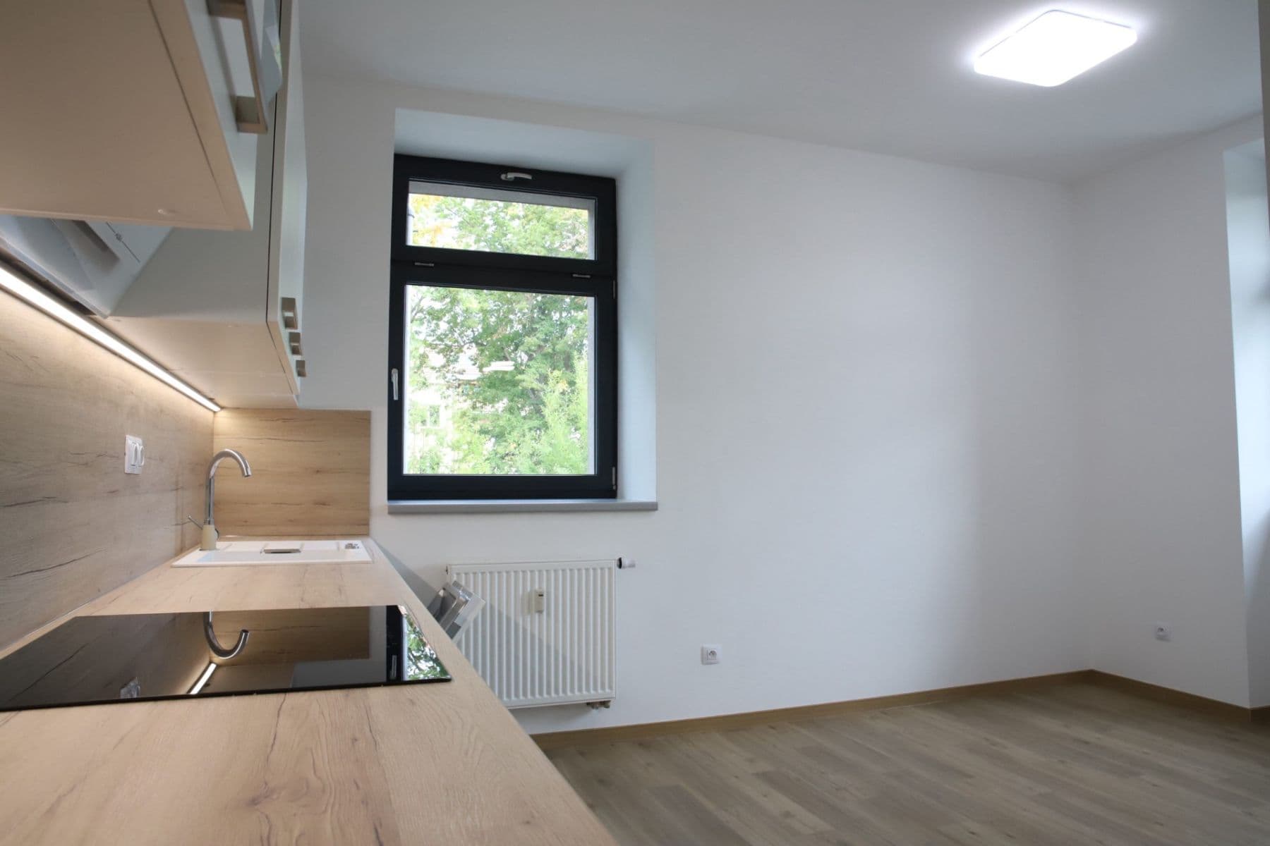 Prenájom bytu 2-izbový 37 m², Vladislavova, Písek, Jihočeský kraj Prenájom bytu 2-izbový 37 m², Vladislavova, Písek, Jihočeský kraj