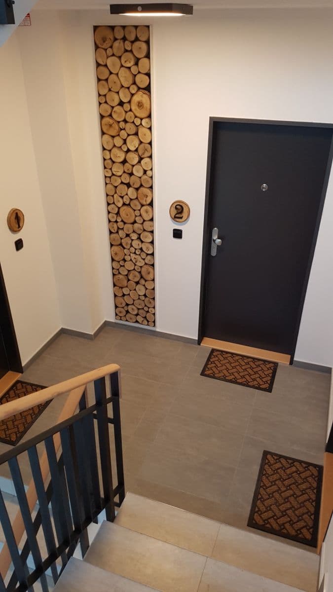 Prenájom bytu 2-izbový 45 m², Dr. Absolona, Fryšták, Zlínský kraj Prenájom bytu 2-izbový 45 m², Dr. Absolona, Fryšták, Zlínský kraj