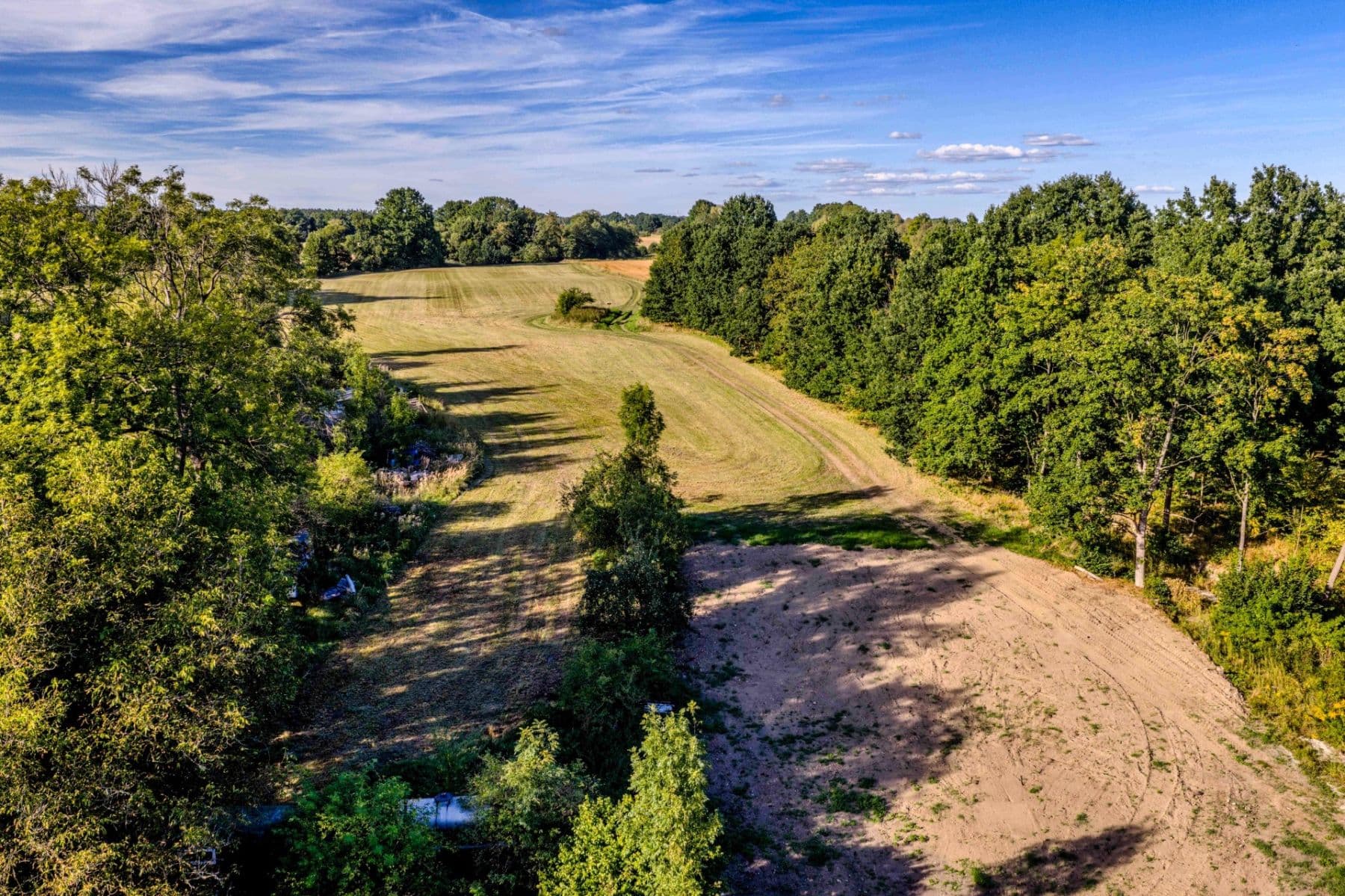 Predaj pozemku 2.102 m², Lásenice, Jihočeský kraj Predaj pozemku 2.102 m², Lásenice, Jihočeský kraj