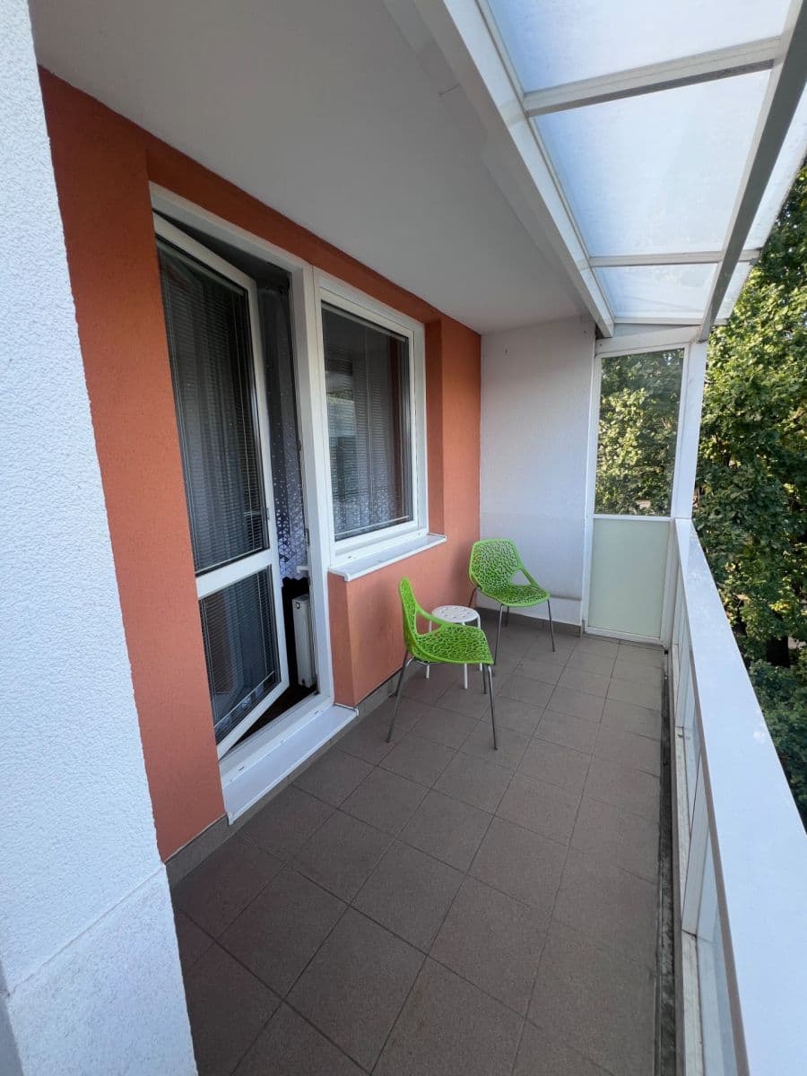 Prenájom bytu 2-izbový 50 m², Poznaňská, Brno, Jihomoravský kraj Prenájom bytu 2-izbový 50 m², Poznaňská, Brno, Jihomoravský kraj