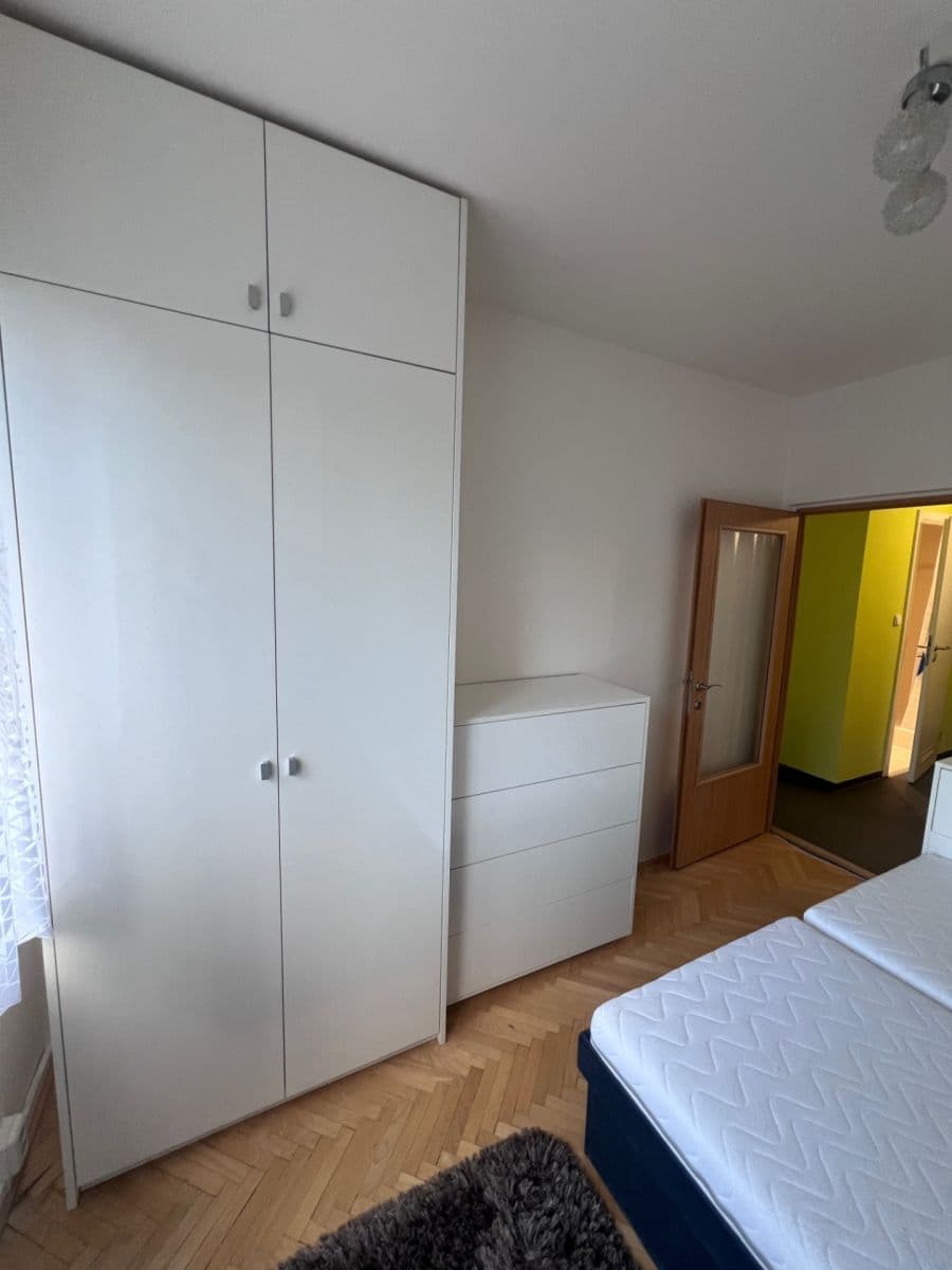 Prenájom bytu 2-izbový 50 m², Poznaňská, Brno, Jihomoravský kraj Prenájom bytu 2-izbový 50 m², Poznaňská, Brno, Jihomoravský kraj