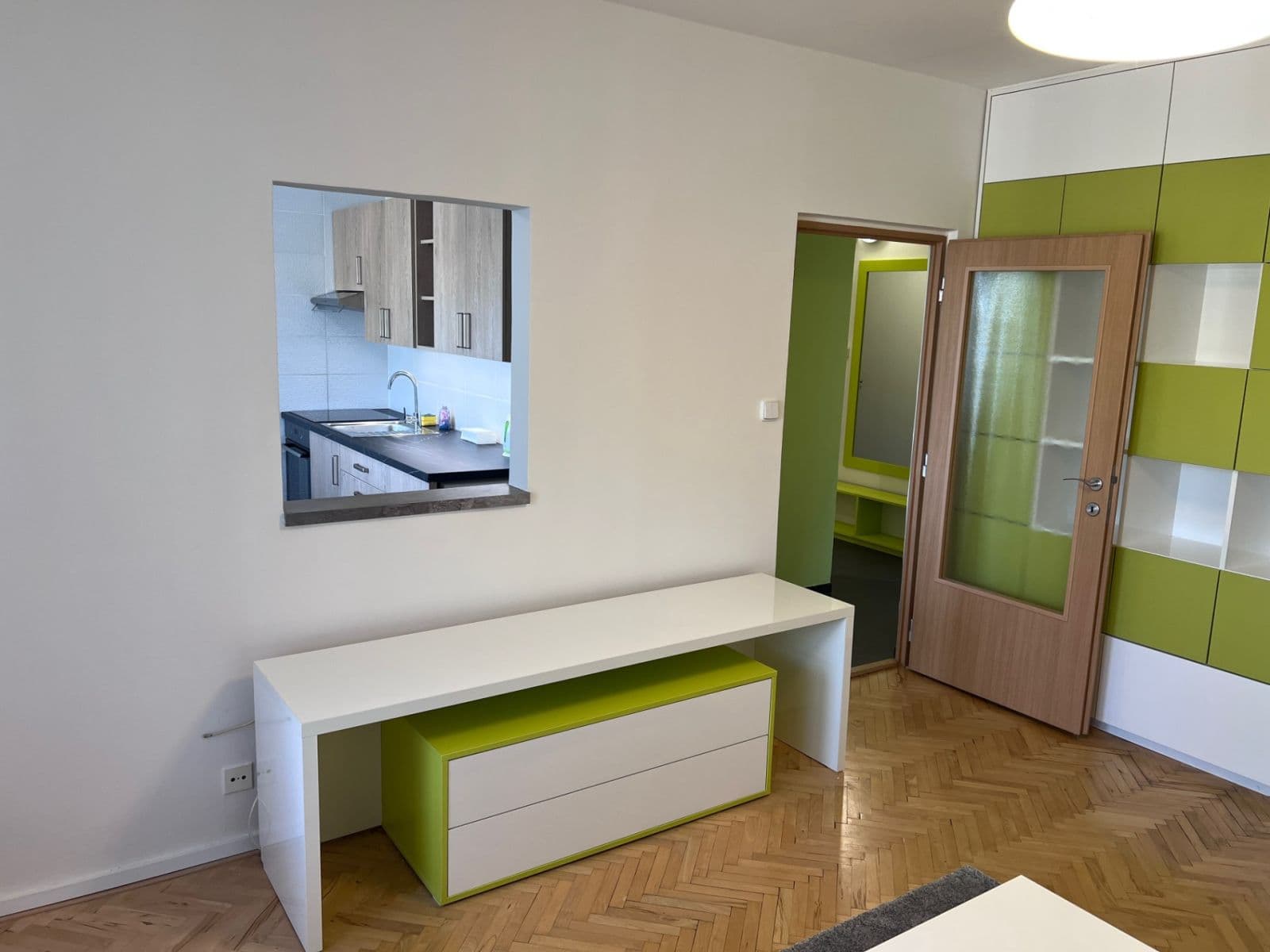 Prenájom bytu 2-izbový 50 m², Poznaňská, Brno, Jihomoravský kraj Prenájom bytu 2-izbový 50 m², Poznaňská, Brno, Jihomoravský kraj