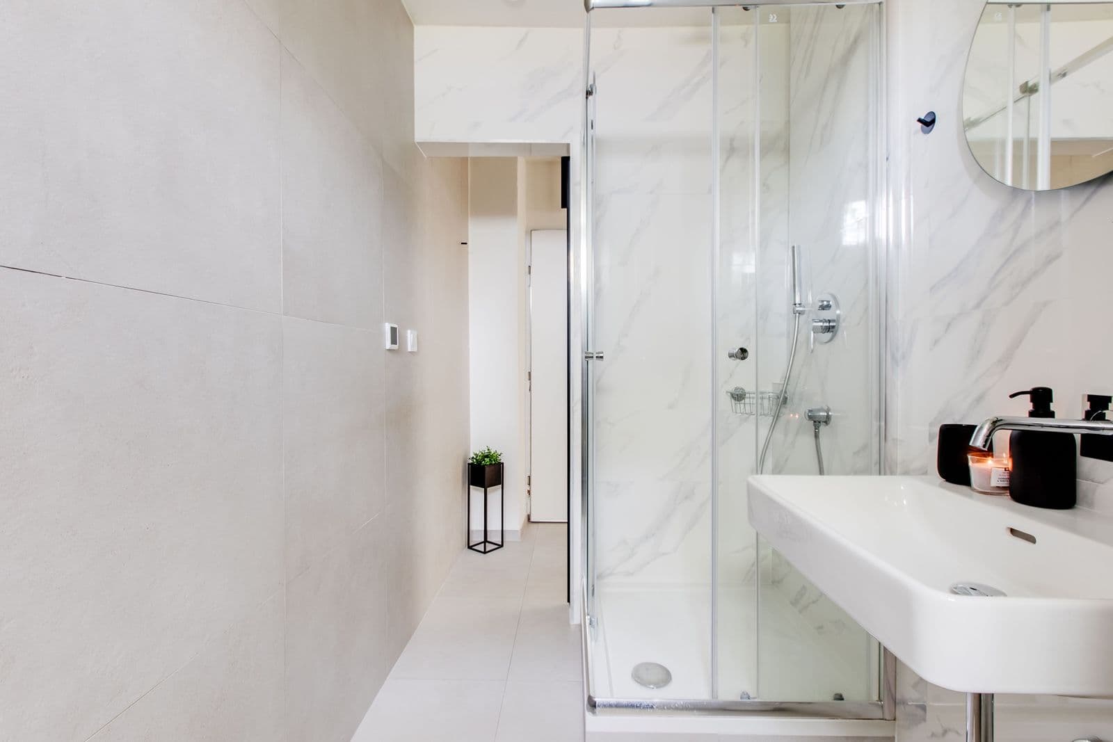 Prenájom bytu 2-izbový 38 m², Krchlebská, Praha, Praha Prenájom bytu 2-izbový 38 m², Krchlebská, Praha, Praha