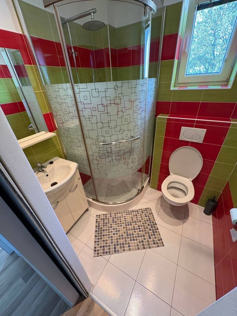 Predaj bytu 1-izbový 36 m², K Sedlištím, Frýdek-Místek, Moravskoslezský kraj Predaj bytu 1-izbový 36 m², K Sedlištím, Frýdek-Místek, Moravskoslezský kraj