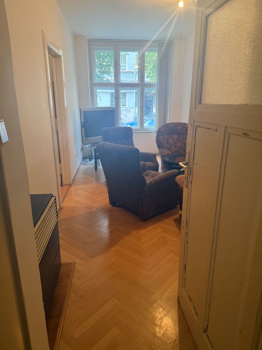 Prenájom bytu 3-izbový 74 m², Roháčova, Praha, Praha Prenájom bytu 3-izbový 74 m², Roháčova, Praha, Praha