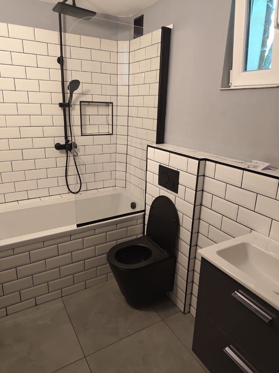 Predaj rekreačného objektu 90 m², pozemek 720 m², Trhová Kamenice, Pardubický kraj Predaj rekreačného objektu 90 m², pozemek 720 m², Trhová Kamenice, Pardubický kraj