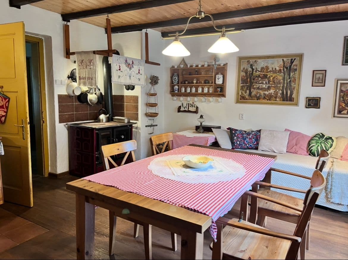 Predaj rekreačného objektu 90 m², pozemek 720 m², Trhová Kamenice, Pardubický kraj Predaj rekreačného objektu 90 m², pozemek 720 m², Trhová Kamenice, Pardubický kraj