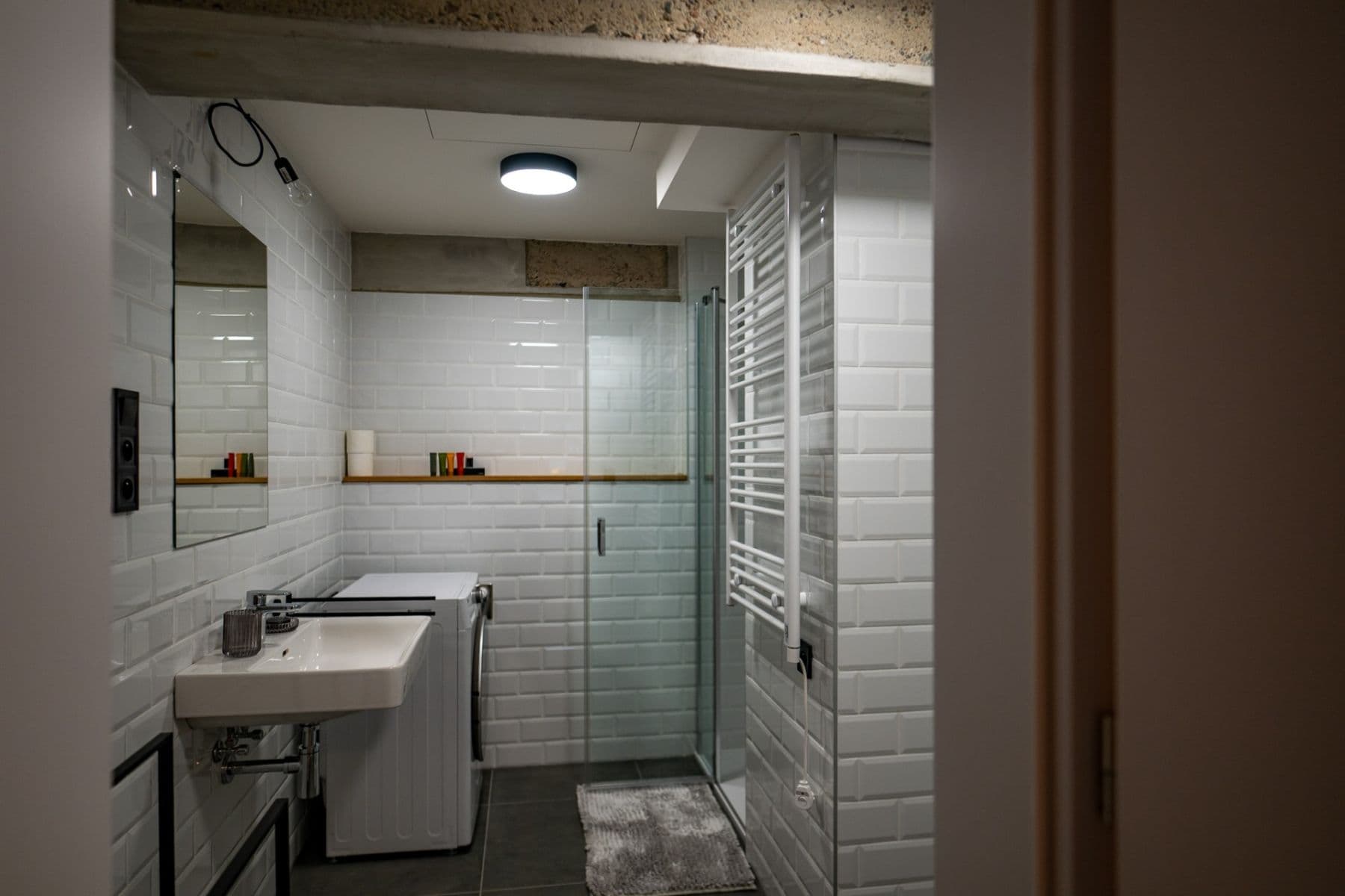 Prenájom bytu 3-izbový 71 m², Kolbenova, Praha, Praha Prenájom bytu 3-izbový 71 m², Kolbenova, Praha, Praha