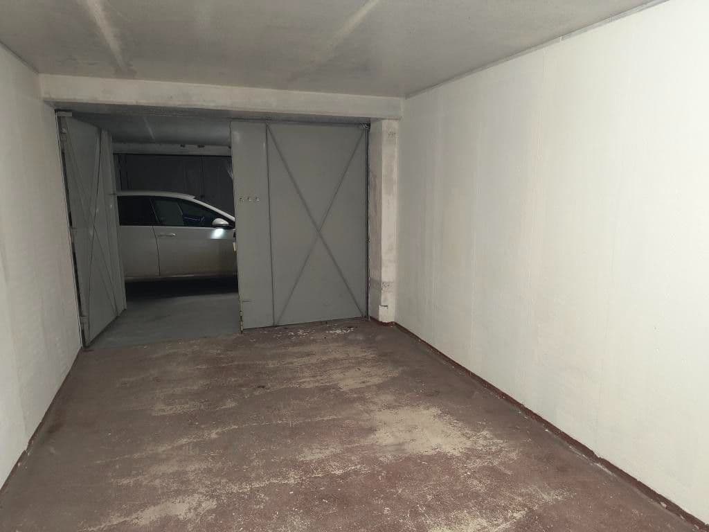 Predaj garáže 18 m², Nušlova, Praha, Praha Predaj garáže 18 m², Nušlova, Praha, Praha