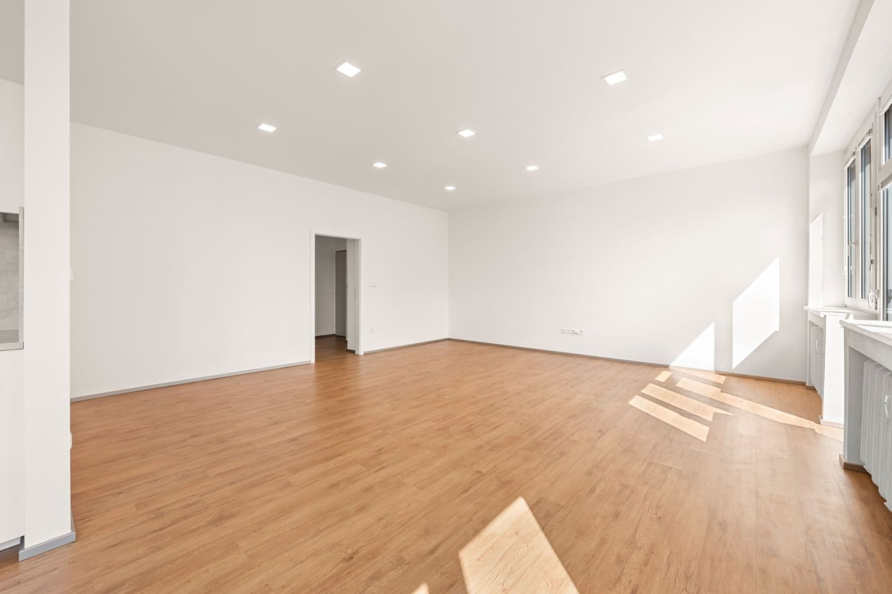 Predaj bytu 3-izbový 108 m², Resslova, Hradec Králové, Královéhradecký kraj Predaj bytu 3-izbový 108 m², Resslova, Hradec Králové, Královéhradecký kraj