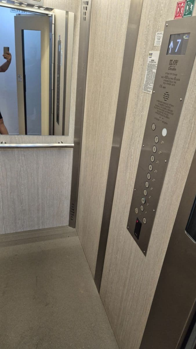 Prenájom bytu 2-izbový 49 m², Šimáčkova, Praha, Praha Prenájom bytu 2-izbový 49 m², Šimáčkova, Praha, Praha