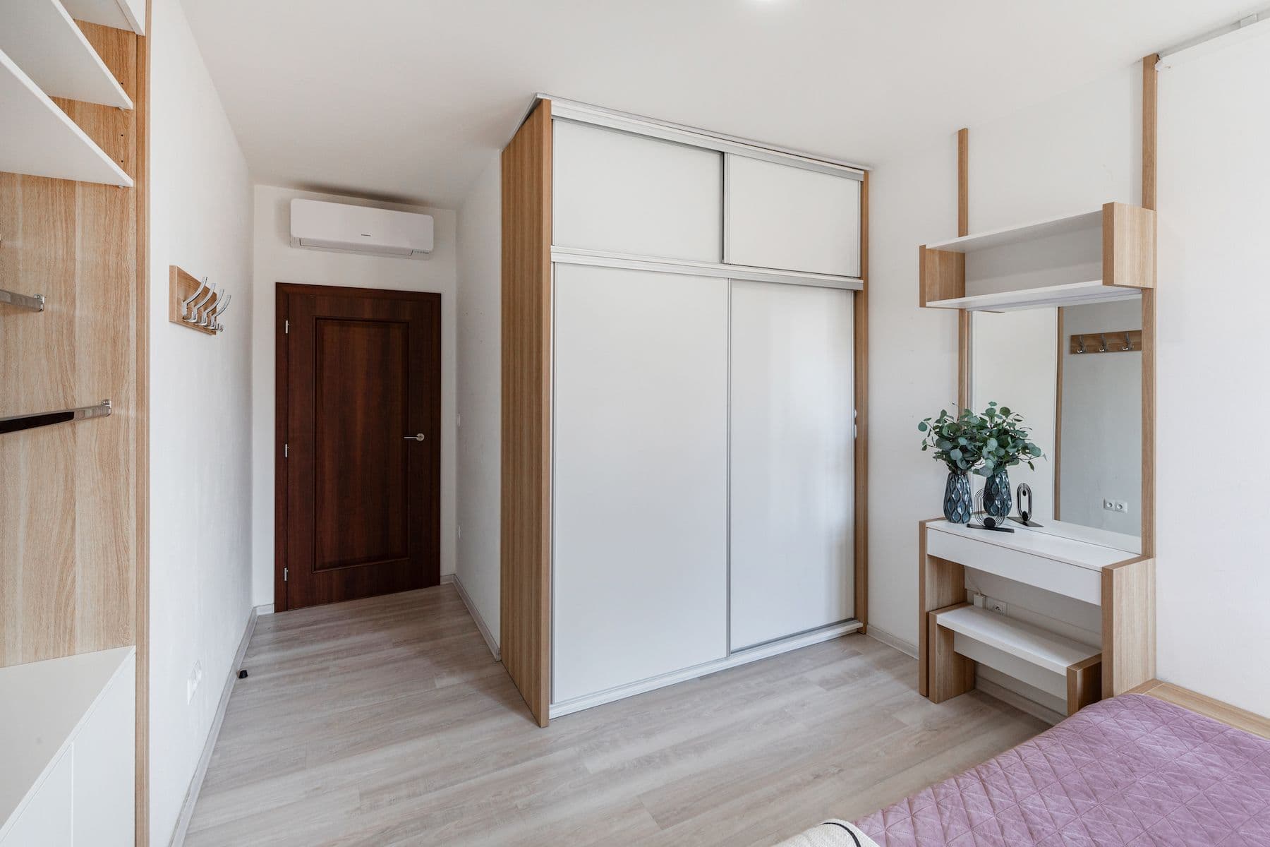 Predaj domu 294 m², pozemek 414 m², Boženy Němcové, Úvaly, Středočeský kraj Predaj domu 294 m², pozemek 414 m², Boženy Němcové, Úvaly, Středočeský kraj