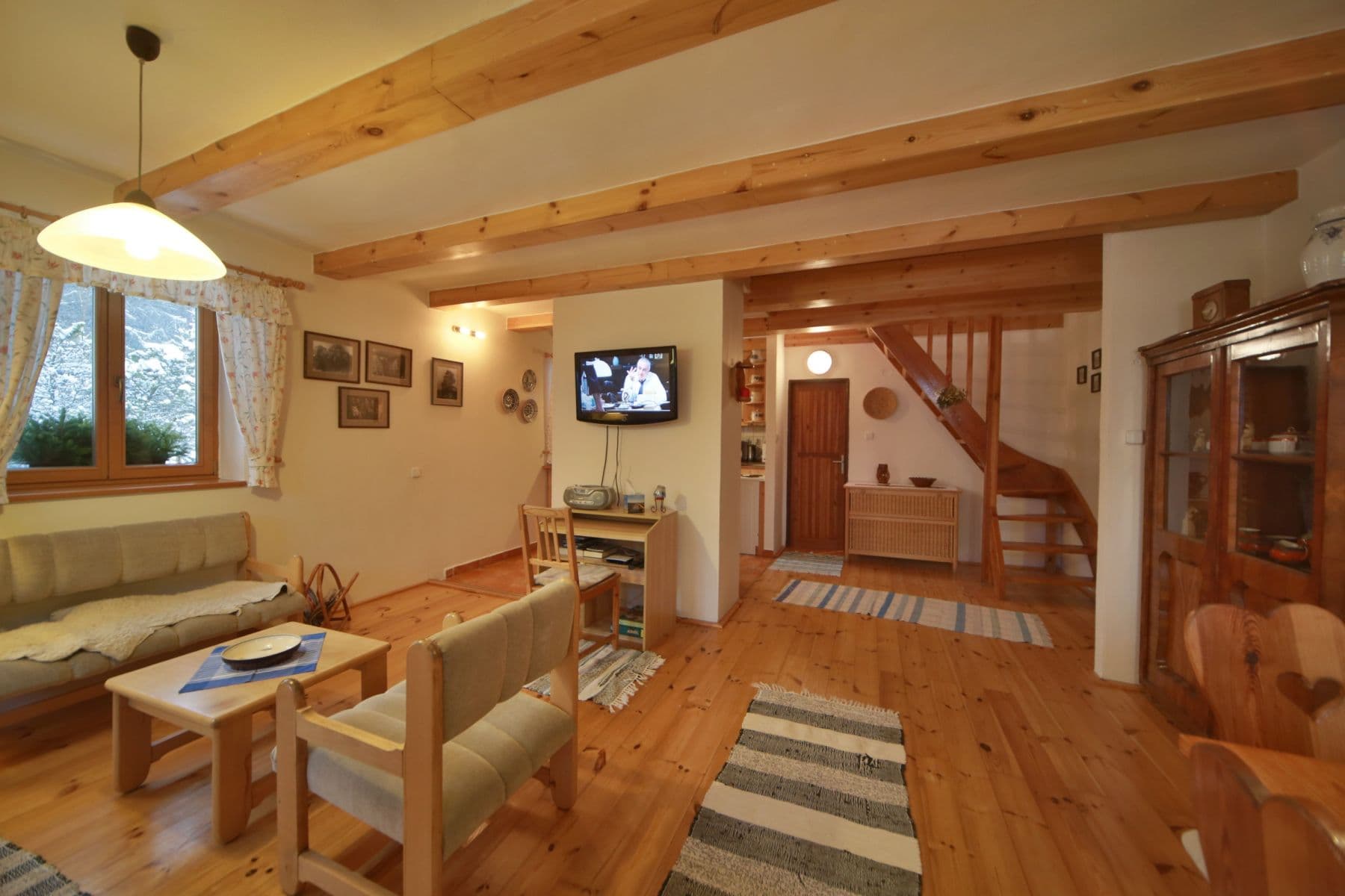 Prenájom bytu 68 m², Javorná E, Čachrov, Plzeňský kraj Prenájom bytu 68 m², Javorná E, Čachrov, Plzeňský kraj