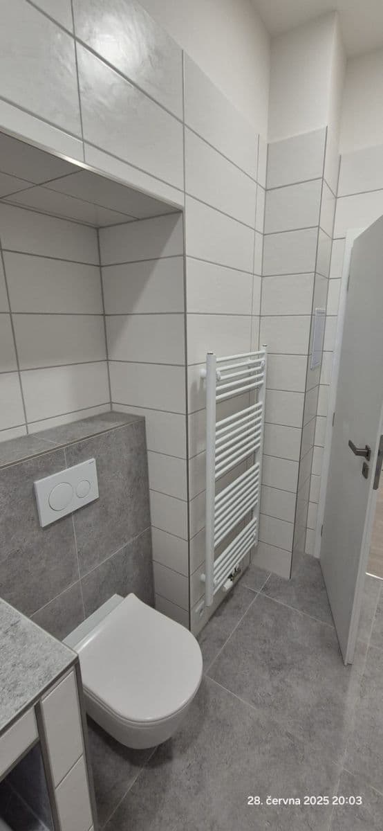 Predaj bytu 2-izbový 55 m², Šlikova, Praha, Praha Predaj bytu 2-izbový 55 m², Šlikova, Praha, Praha