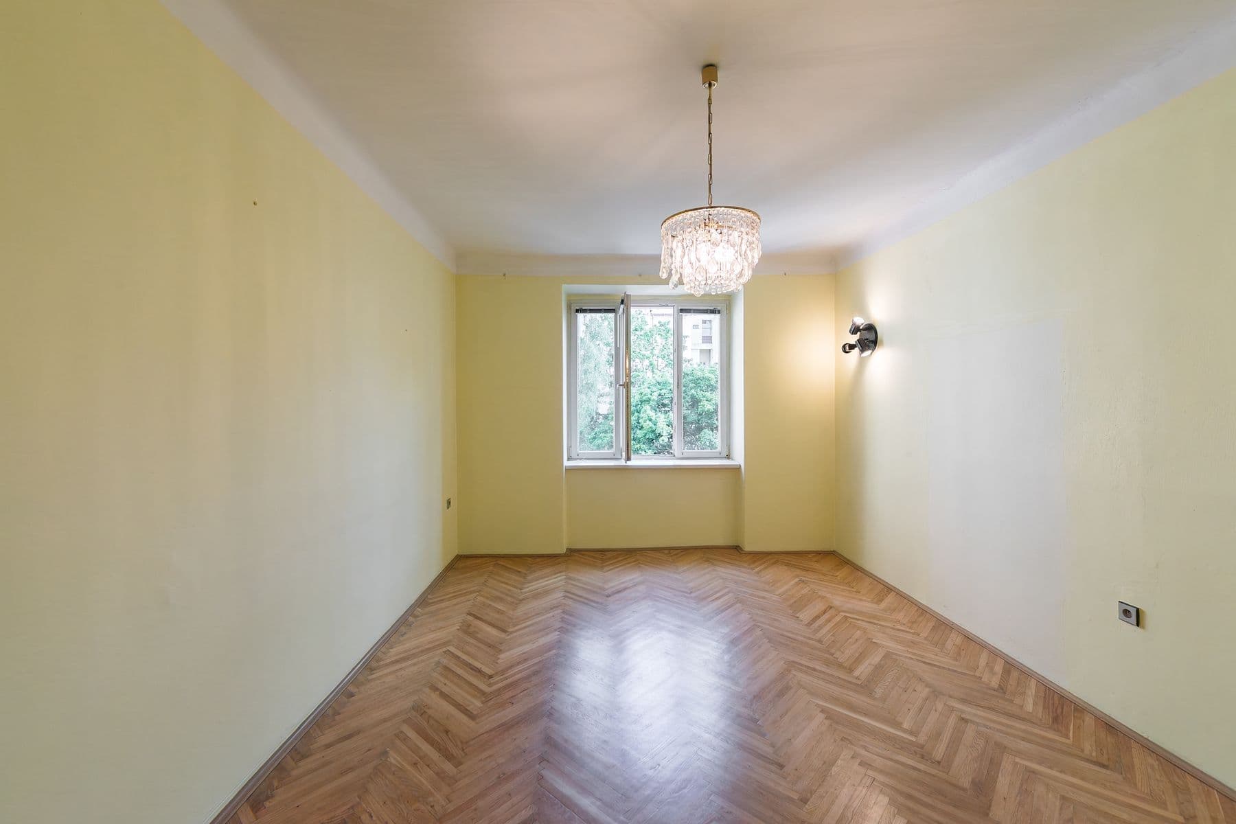 Predaj bytu 3-izbový 96 m², Vinohradská, Praha, Praha Predaj bytu 3-izbový 96 m², Vinohradská, Praha, Praha