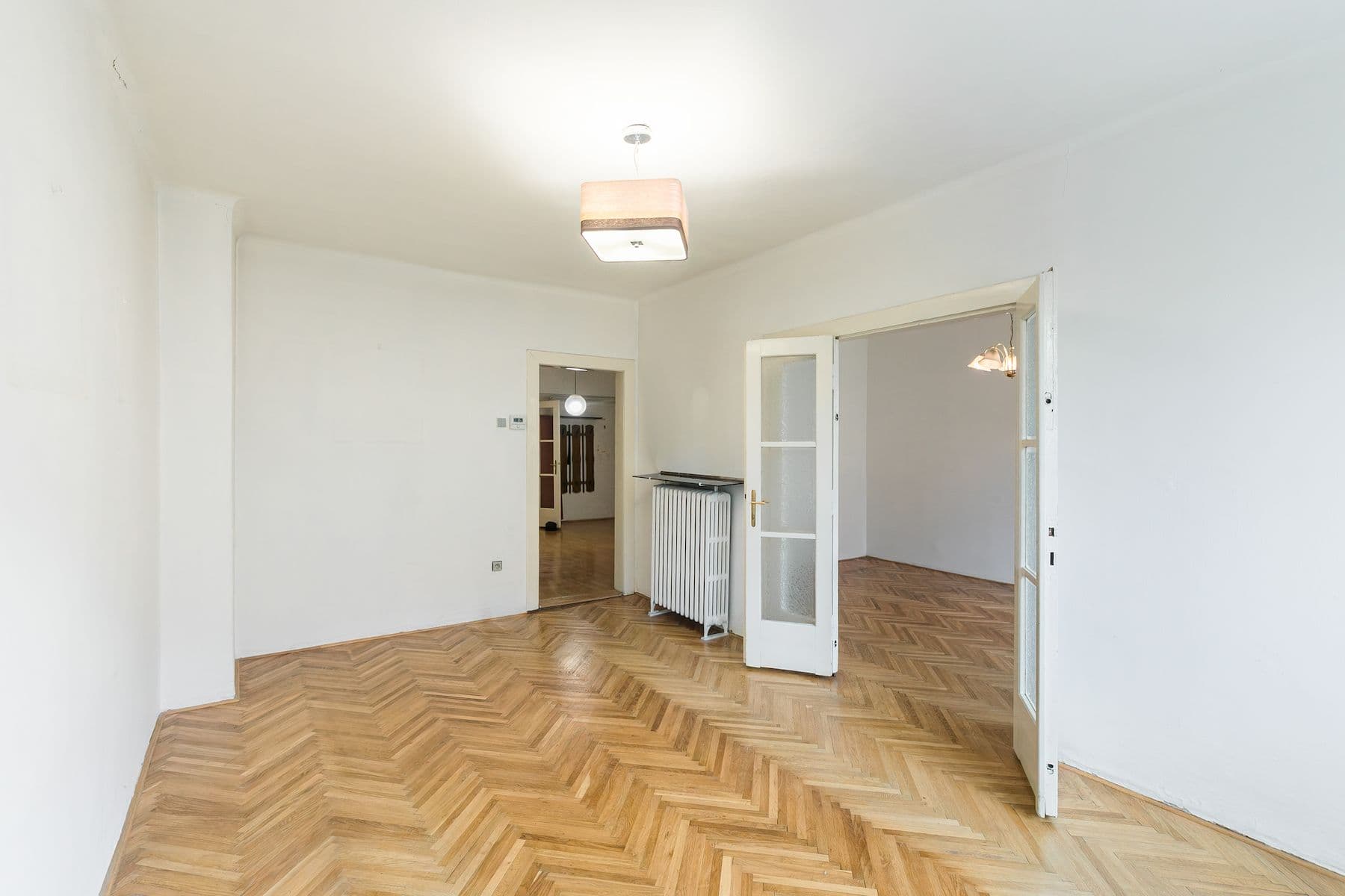 Predaj bytu 3-izbový 96 m², Vinohradská, Praha, Praha Predaj bytu 3-izbový 96 m², Vinohradská, Praha, Praha