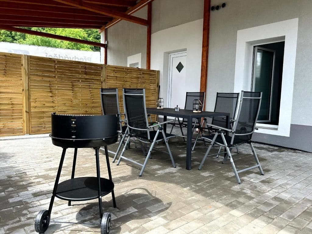 Prenájom bytu 2-izbový 62 m², Březnice, Zlínský kraj Prenájom bytu 2-izbový 62 m², Březnice, Zlínský kraj