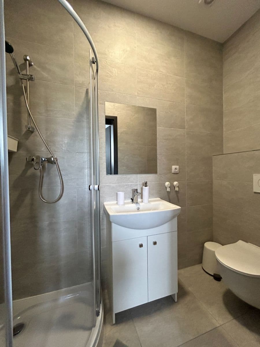 Prenájom bytu 2-izbový 62 m², Březnice, Zlínský kraj Prenájom bytu 2-izbový 62 m², Březnice, Zlínský kraj